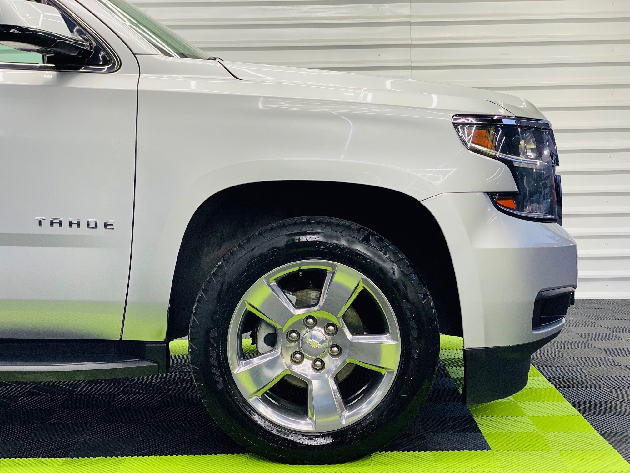 Chevrolet Tahoe 2017 Lt Automático Plata