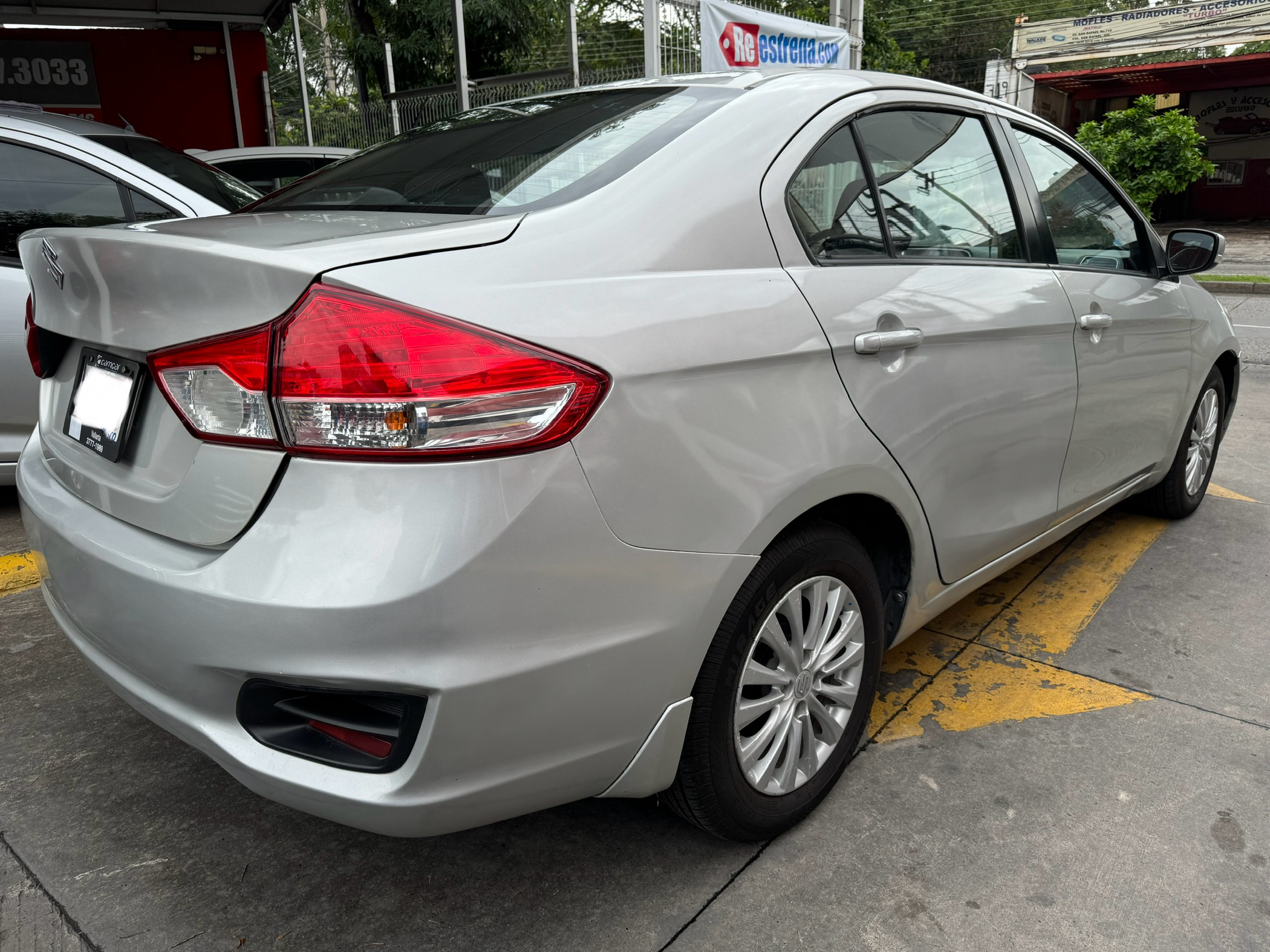 Suzuki Ciaz 2016 Ls Automático Gris