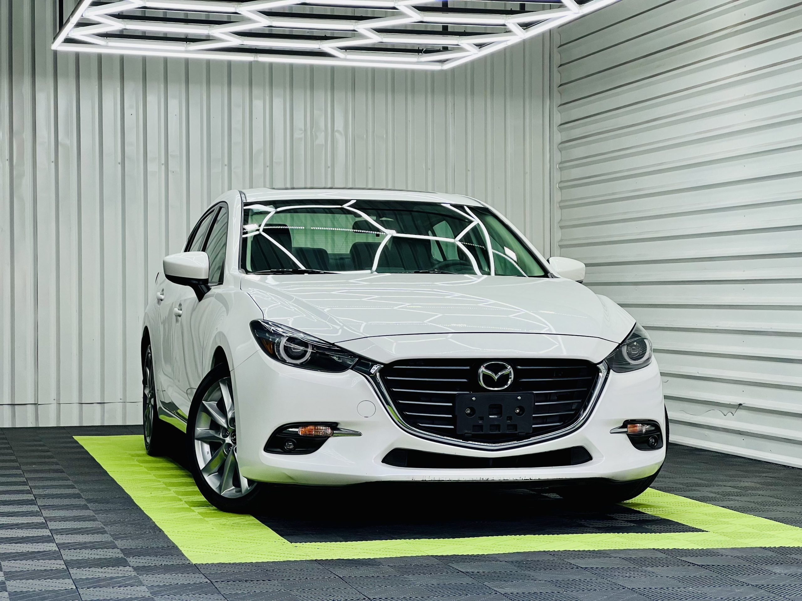 Mazda Mazda 3 2017 Grand touring 2.5 Automático Blanco