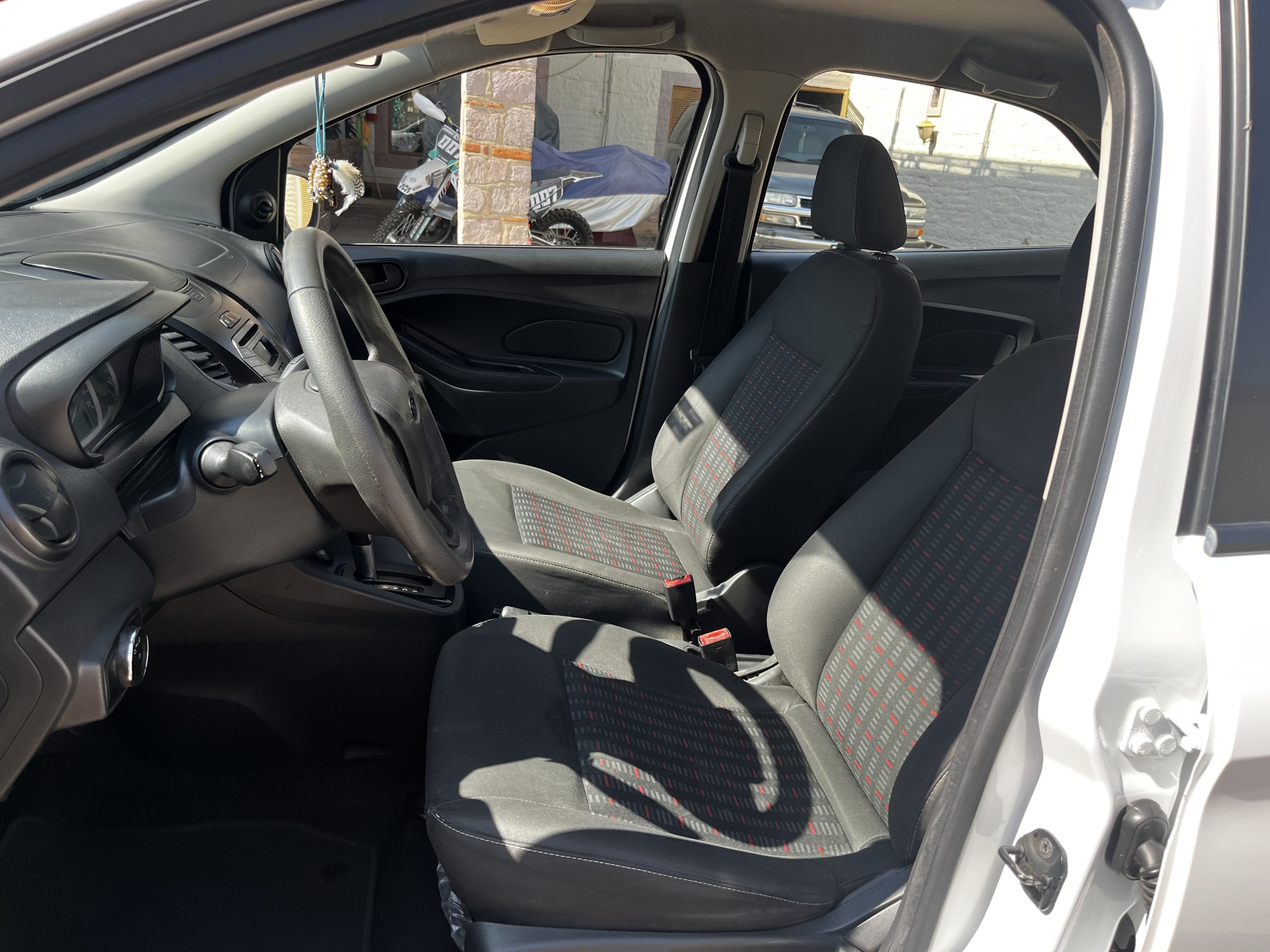 Ford Figo 2017 Impulse Manual Blanco