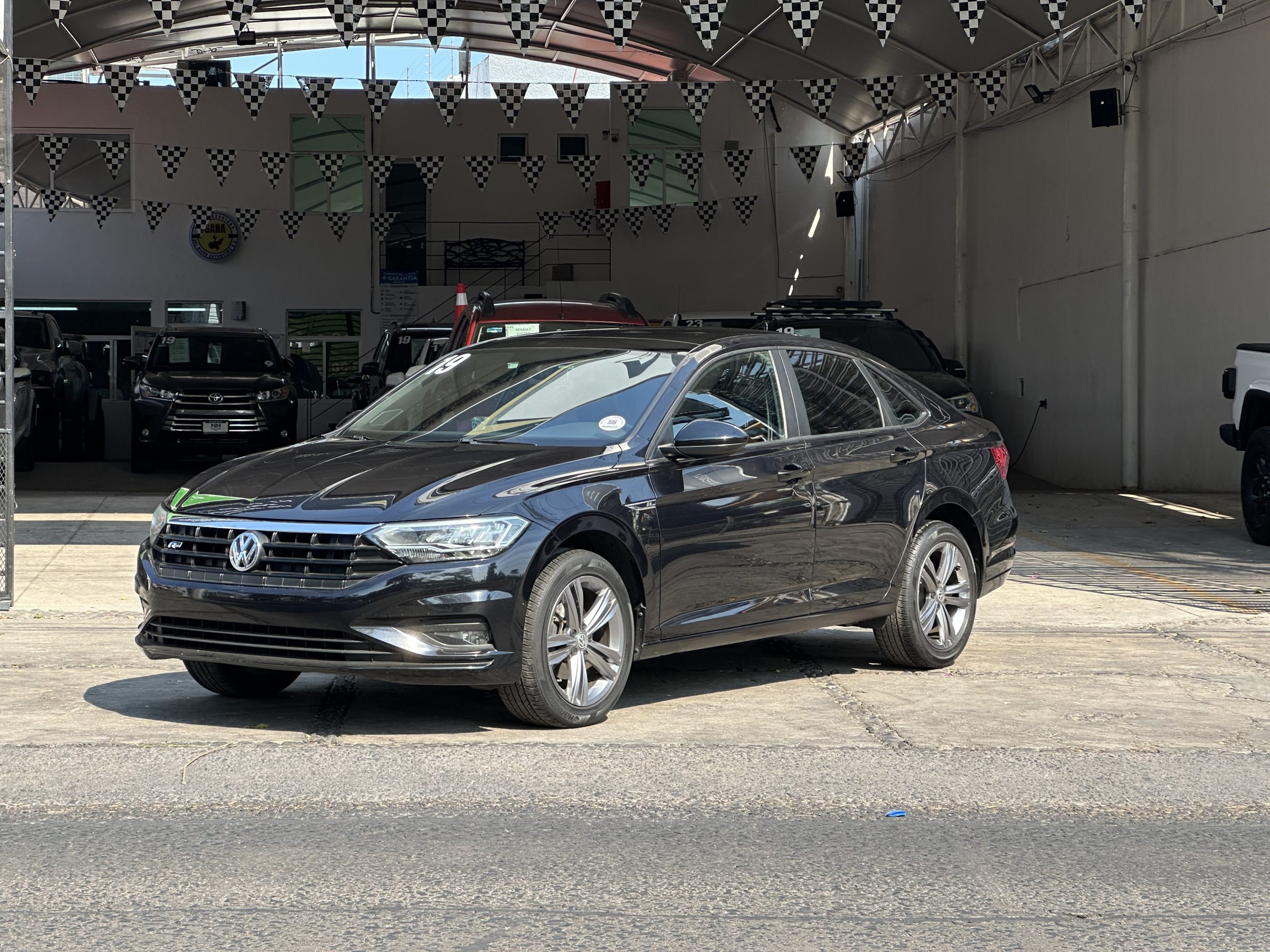 Volkswagen Jetta 2019 R Line Automático Negro