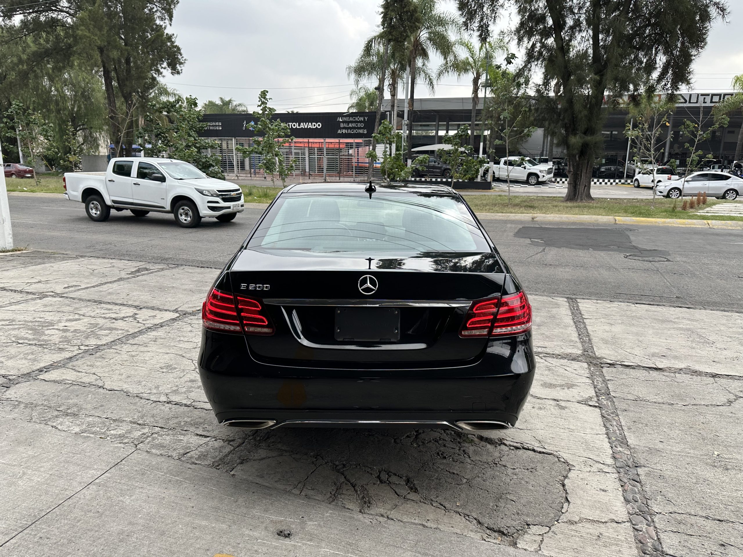 Mercedes-Benz Clase E 2016 E200 Automático Negro