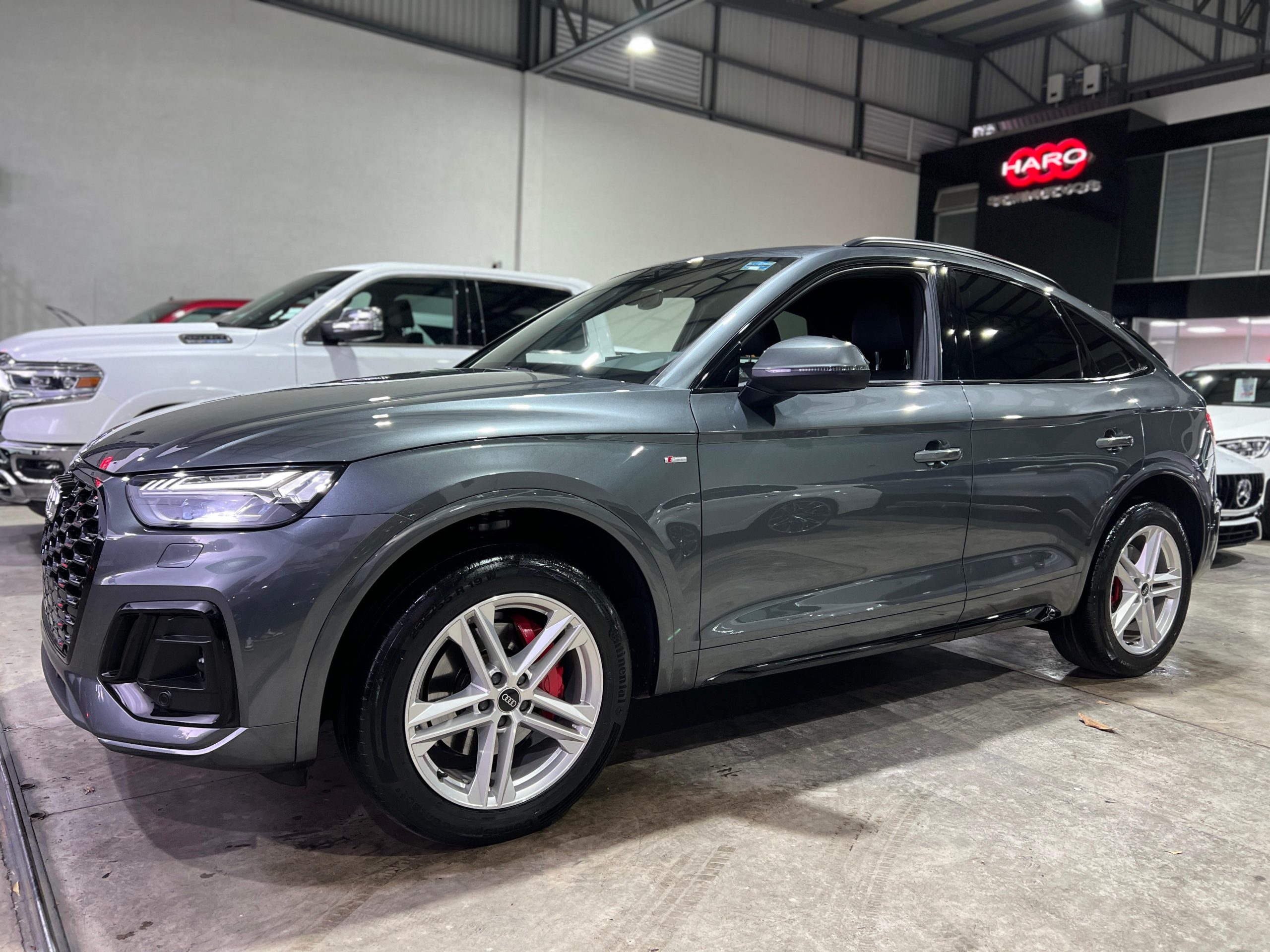 Audi Q5 2022 SLINE SPORTBACK Automático Gris