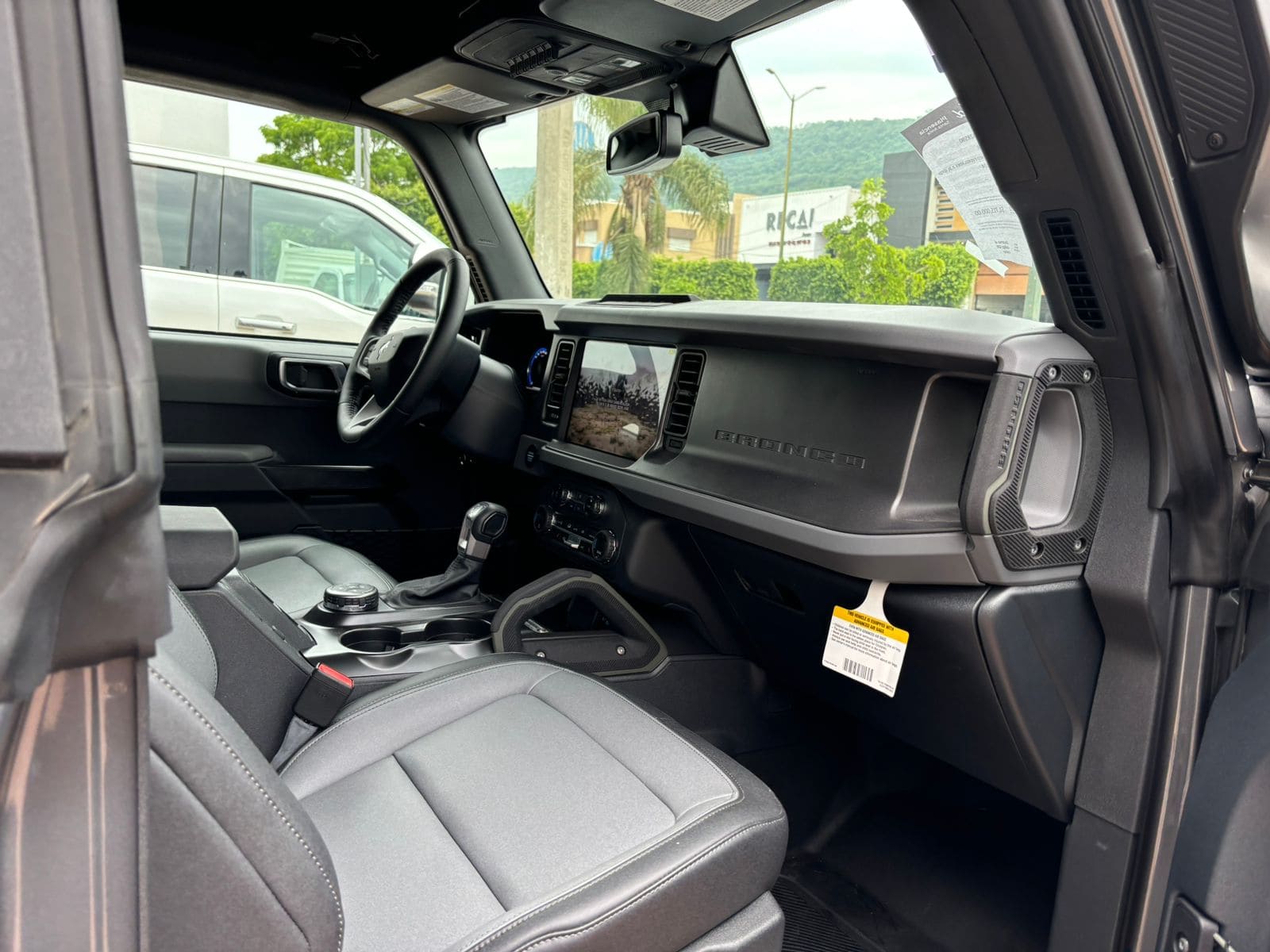 Ford Bronco 2024 Everglades Automático Gris