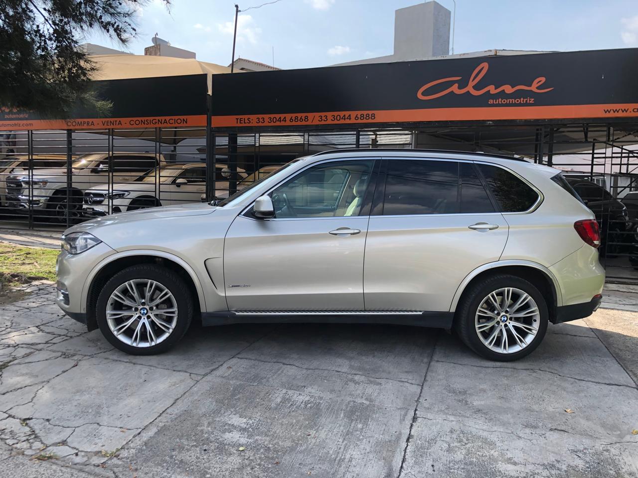 BMW X5 2016 EXCELLENCE XDRIVE Automático Arena