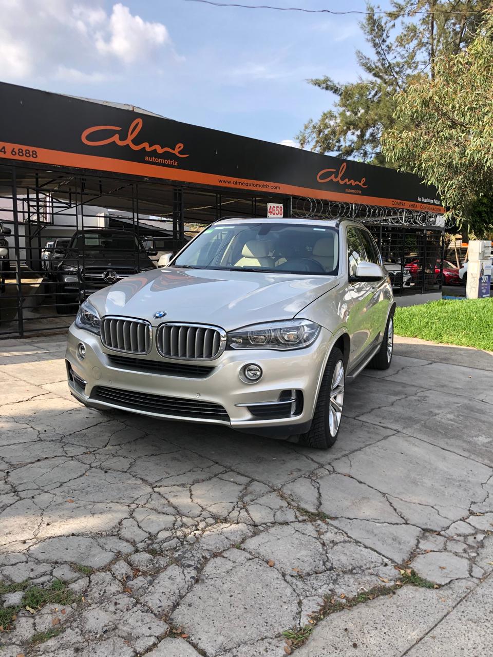 BMW X5 2016 EXCELLENCE XDRIVE Automático Arena