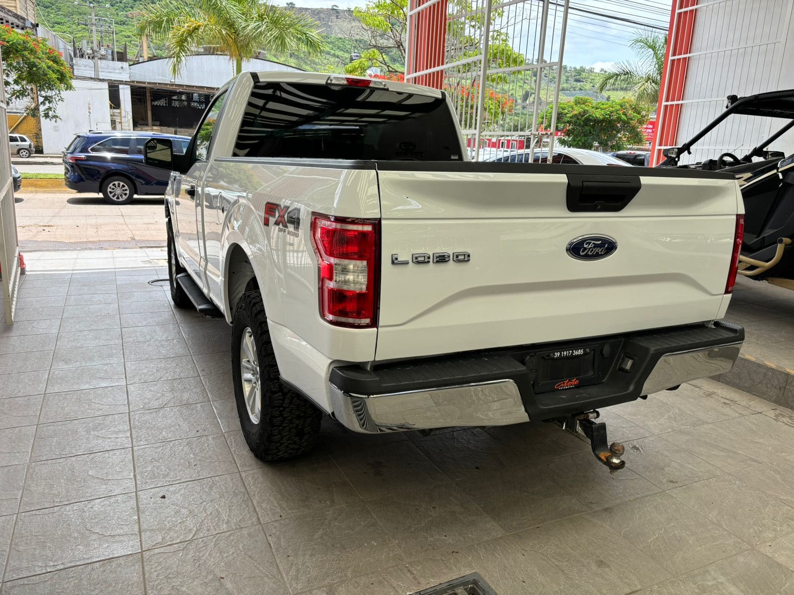 Ford Lobo 2020 XLT Cab Regular Automático Blanco