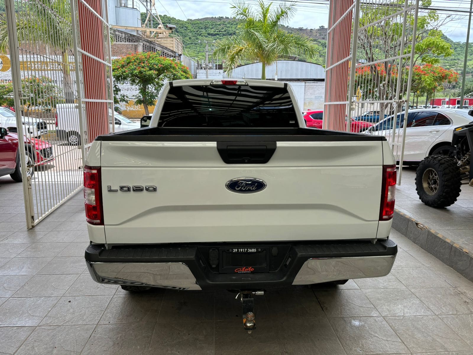 Ford Lobo 2020 XLT Cab Regular Automático Blanco