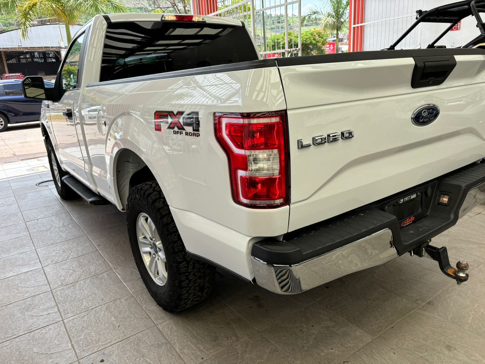 Ford Lobo 2020 XLT Cab Regular Automático Blanco