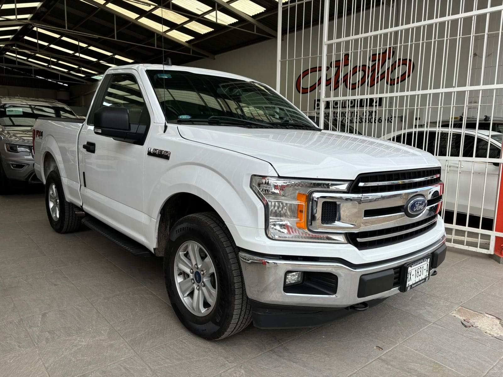 Ford Lobo 2020 XLT Cabina Regular Automático Blanco
