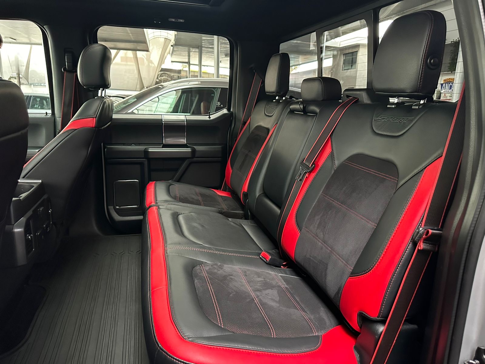 Ford Lobo 2017 Lariat Sport Automático Plata