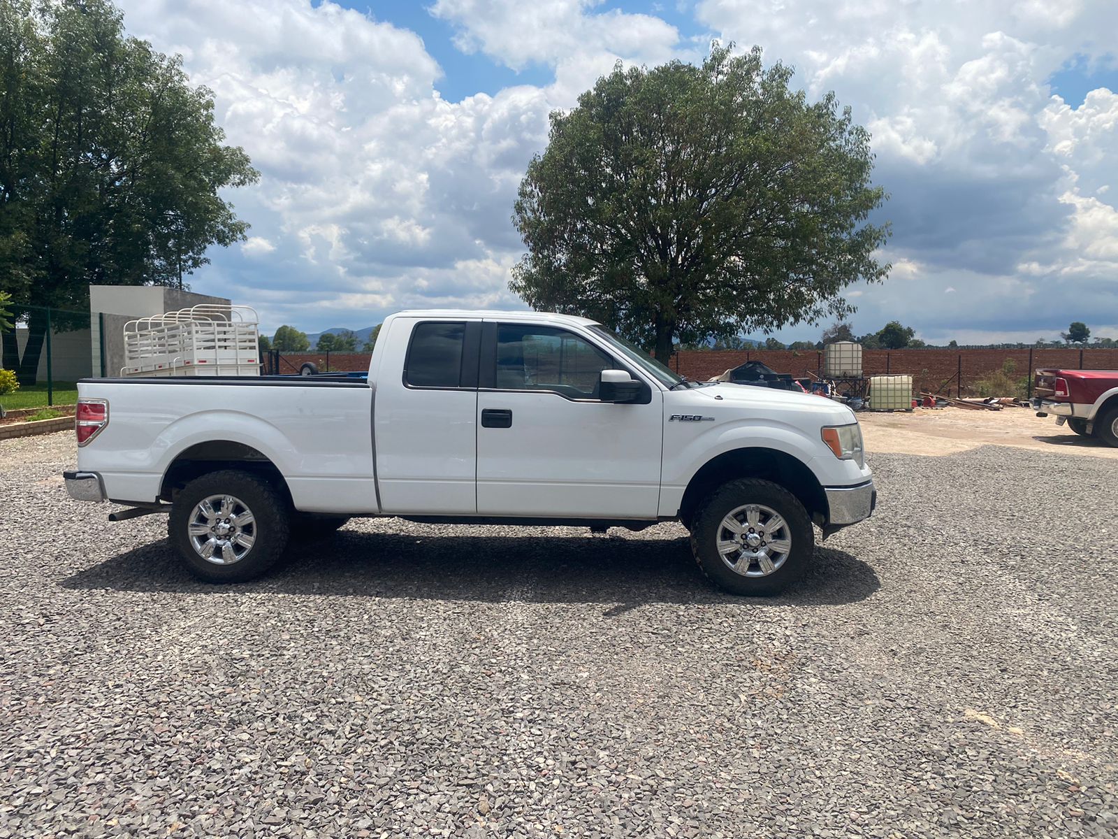 Ford F150 2014 Súper Cab 4x4 V6 Automático Blanco