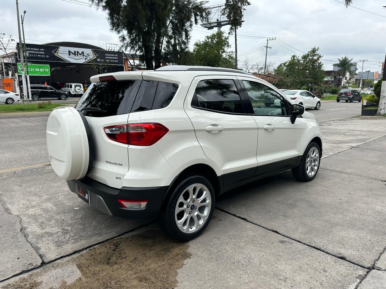 Ford Ecosport 2018 Titanium Automático Blanco