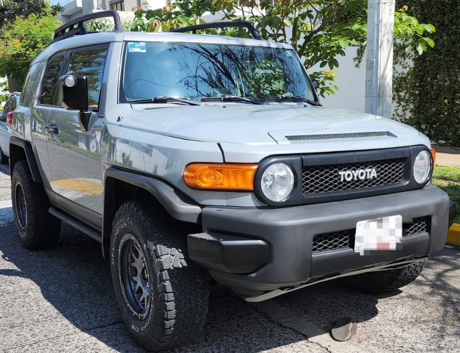 Toyota FJ Cruiser 2013 Special Edition Automático Gris