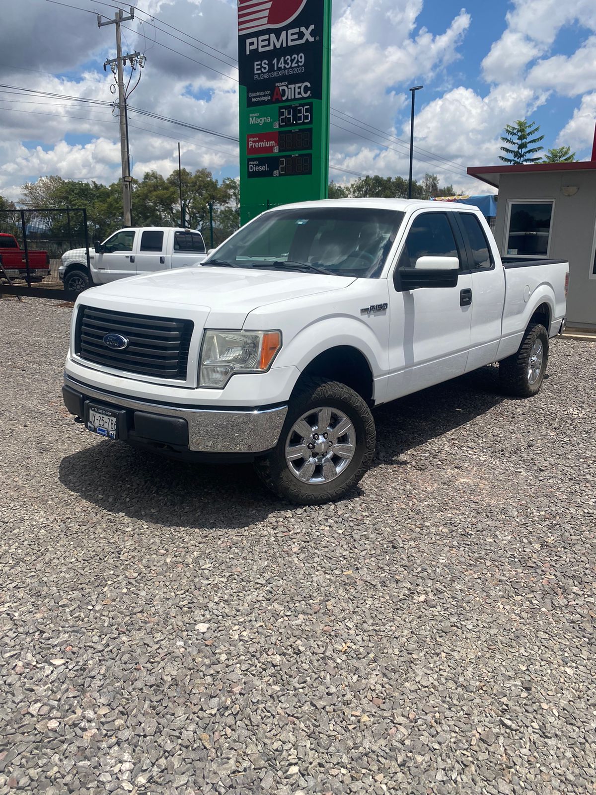 Ford F150 2014 Súper Cab 4x4 V6 Automático Blanco