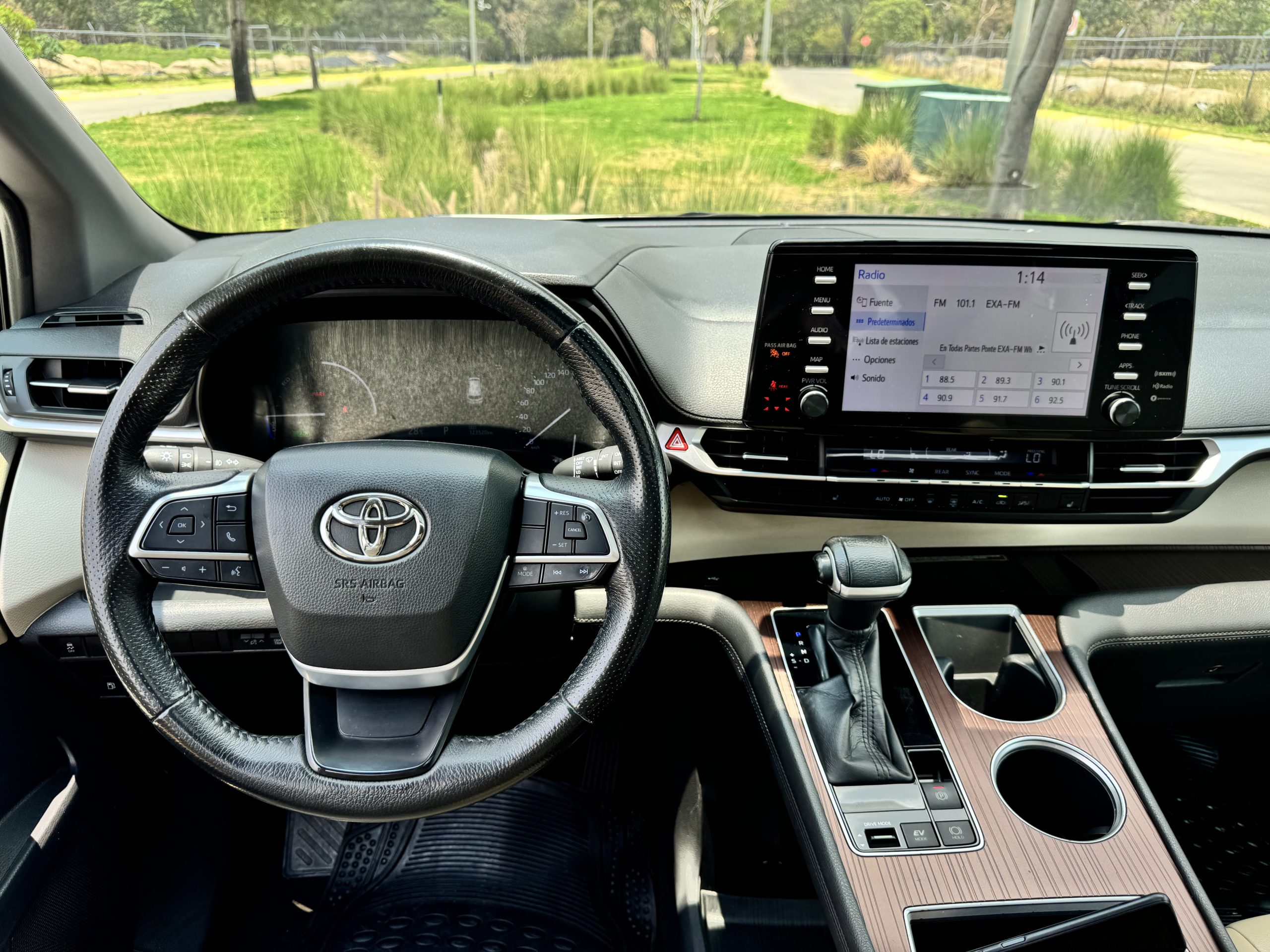 Toyota Sienna 2021 XLE Hybrid Automático Azul