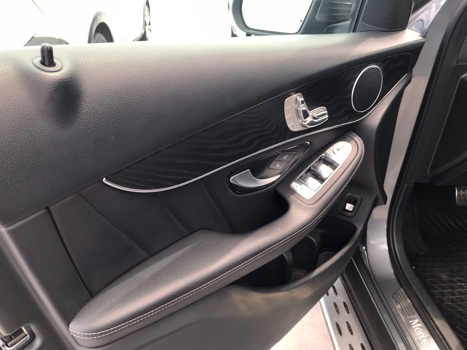 Mercedes-Benz Clase GLC 2019 300 COUPE Automático