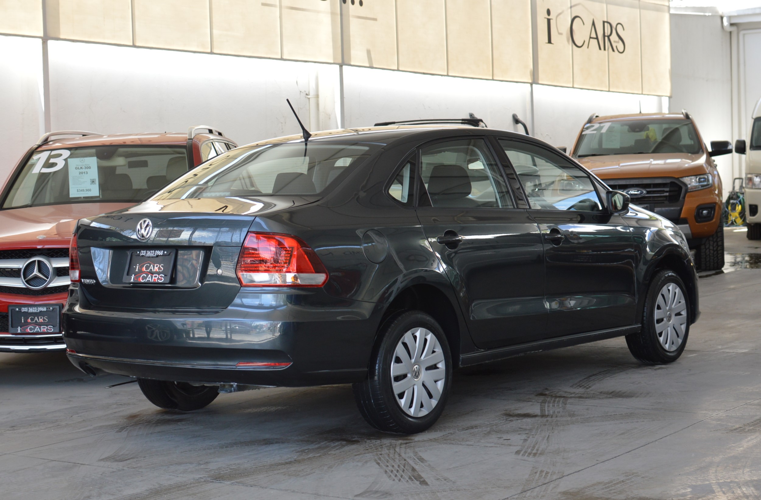 Volkswagen Vento 2019 Starline Automático Negro