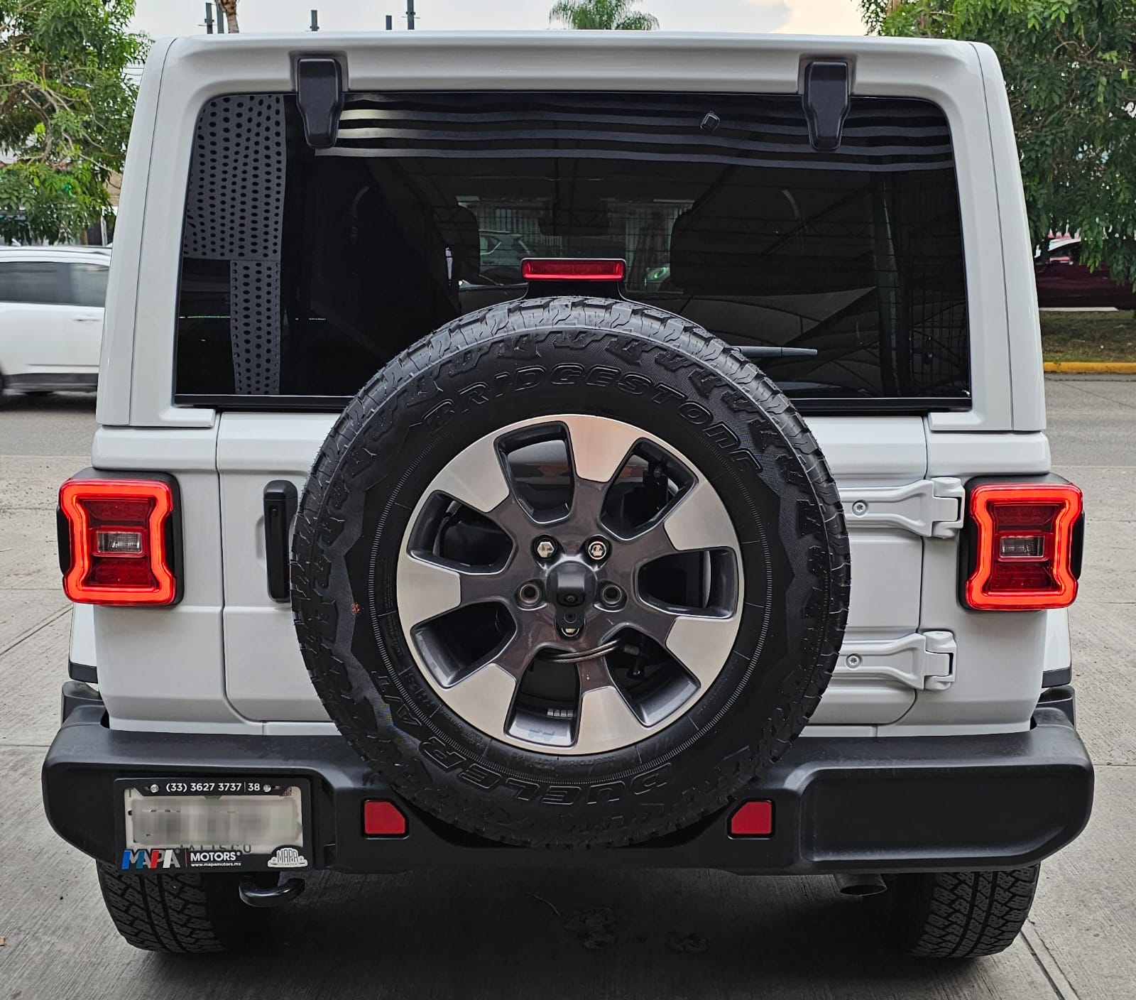 Jeep Wrangler 2022 Sahara Automático Blanco