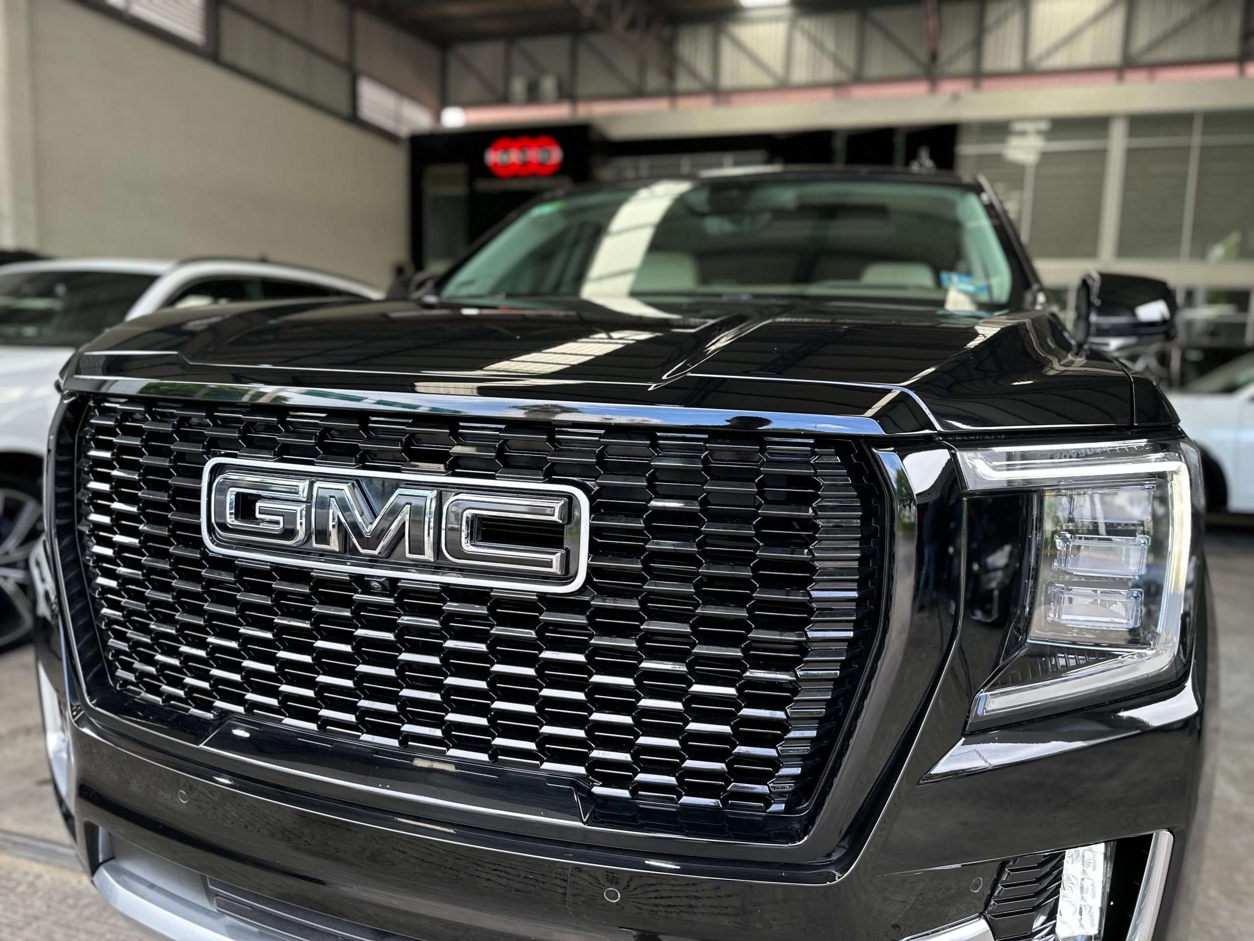 GMC Yukon 2021 LX Automático Negro