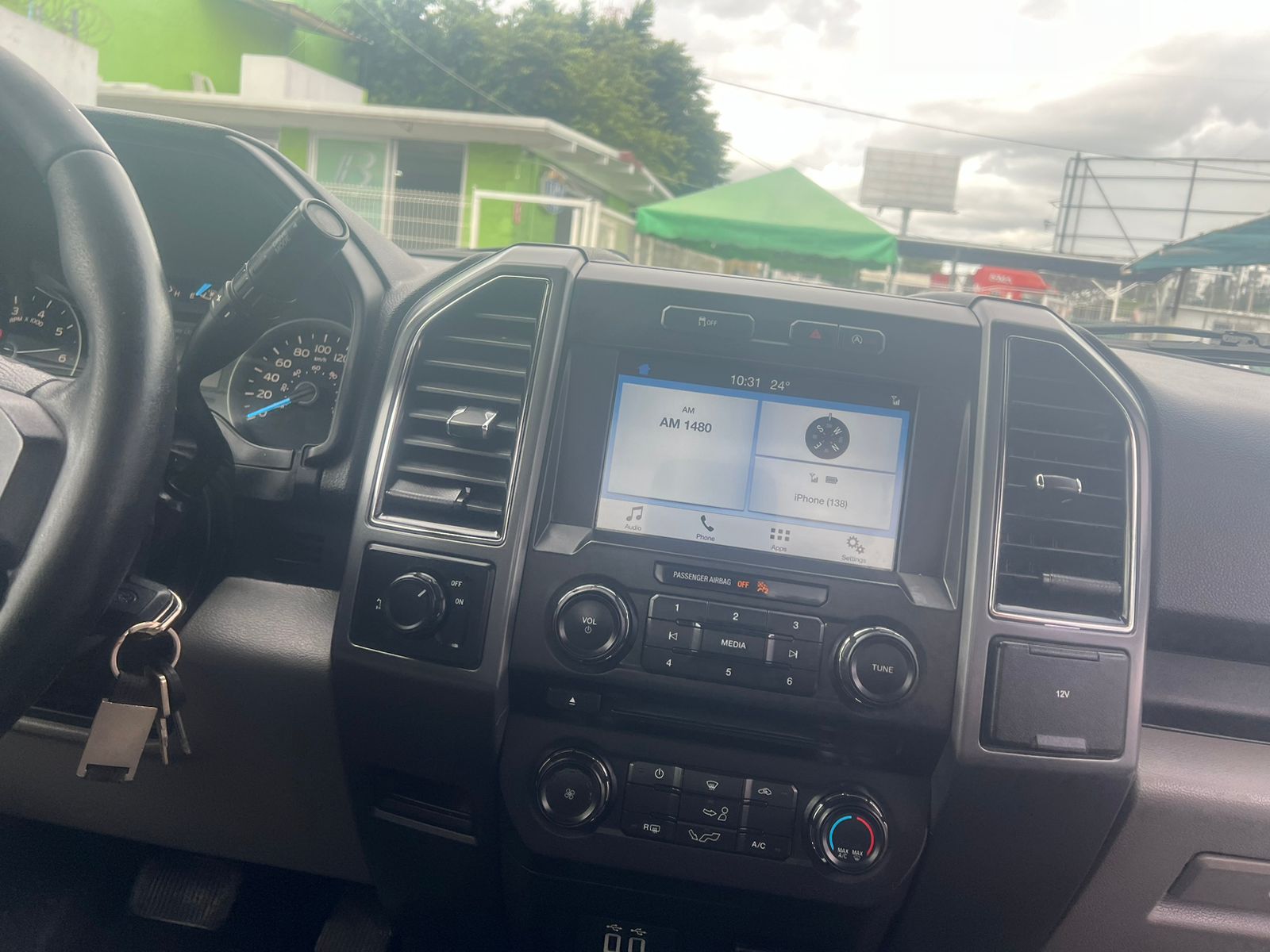 Ford Lobo 2018 XLT Automático Plata