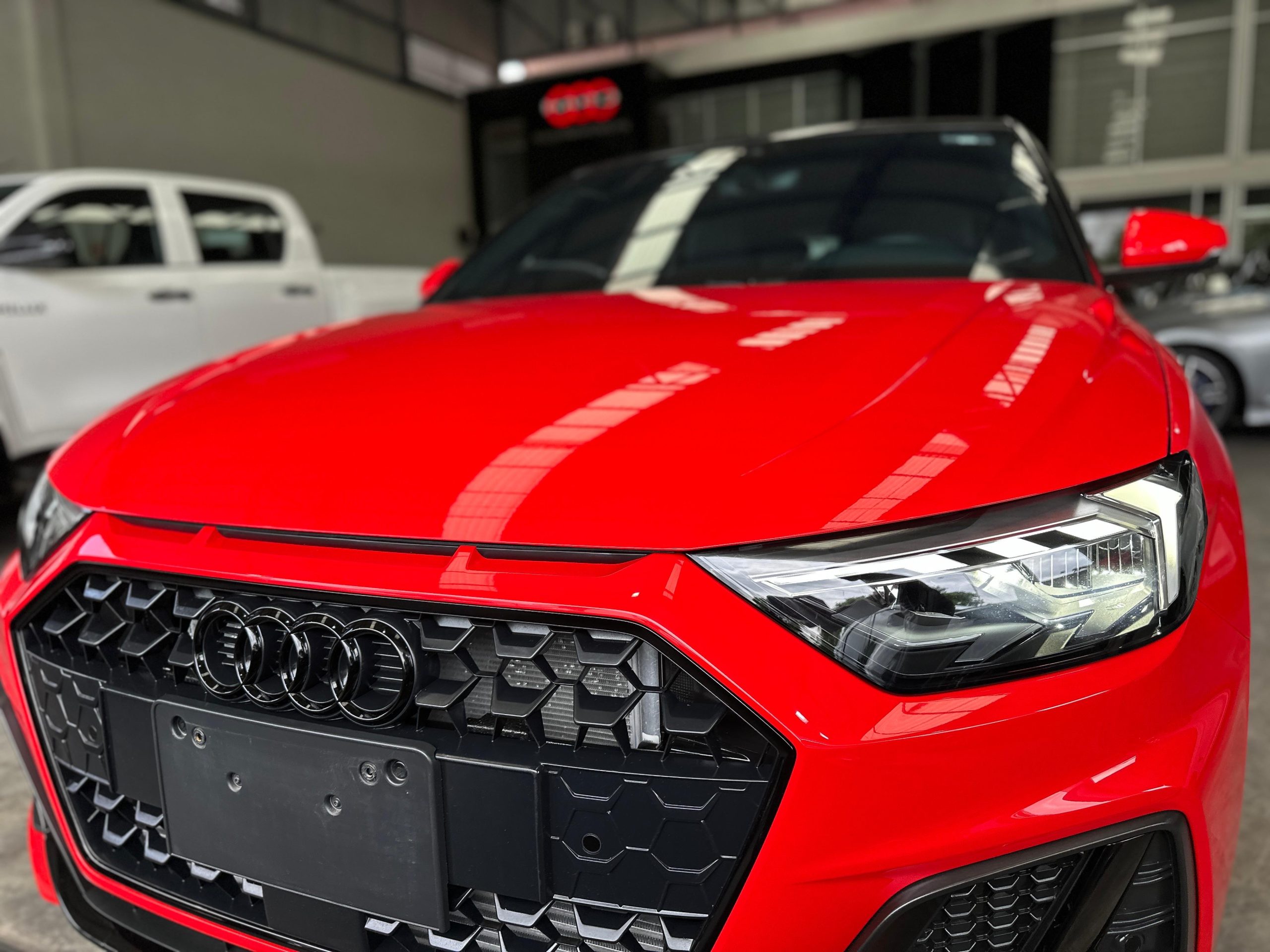 Audi A1 2023 A1 S-LINE Automático Rojo