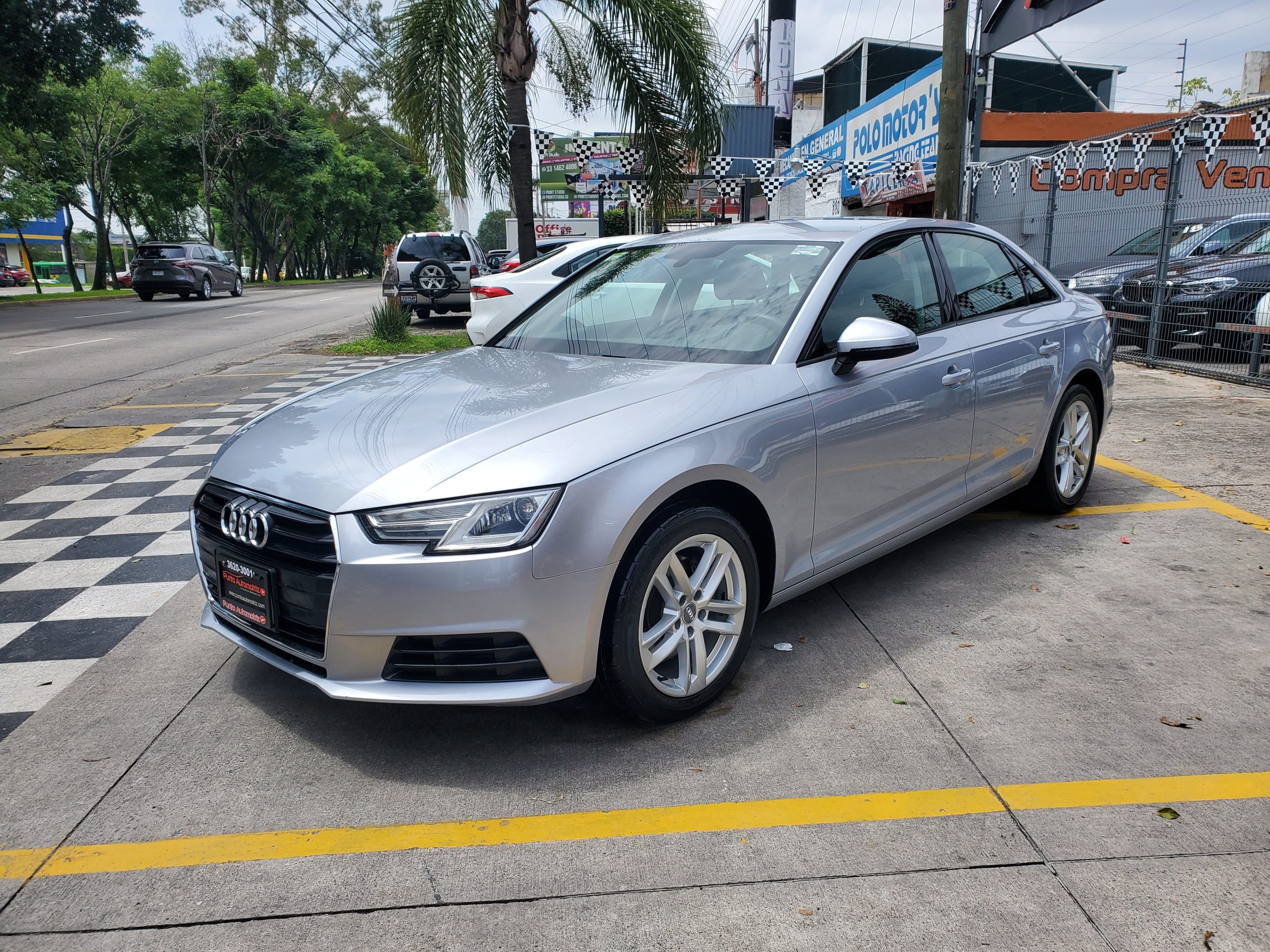 Audi A4 2019 Dynamic Automático Plata