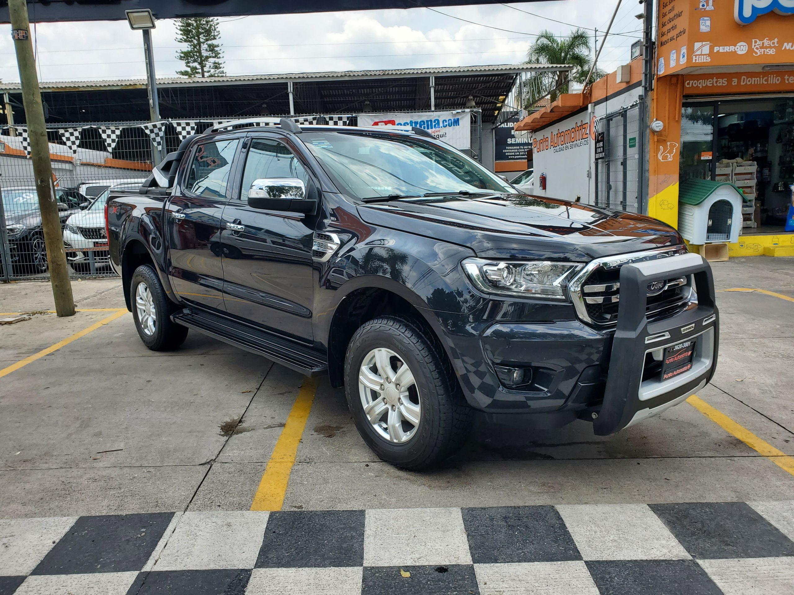 Ford Ranger 2020 XLT Doble Cabina 3.2TD Automático Negro