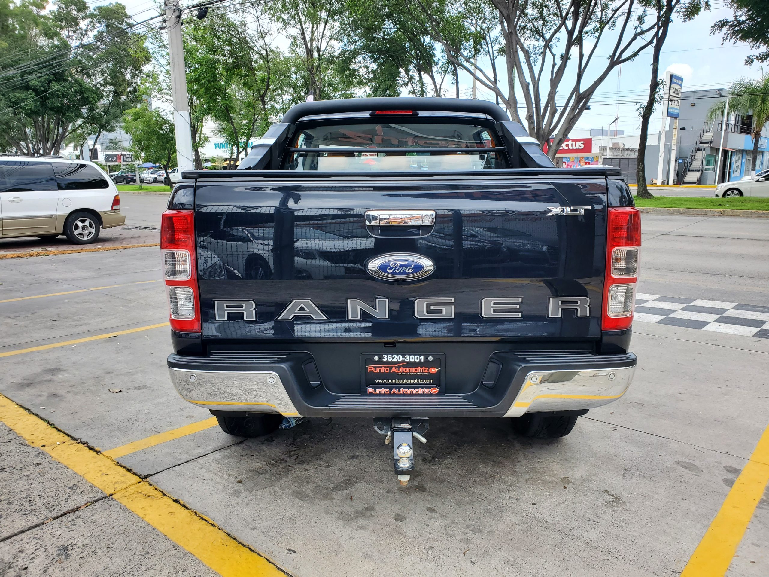 Ford Ranger 2020 XLT Doble Cabina 3.2TD Automático Negro