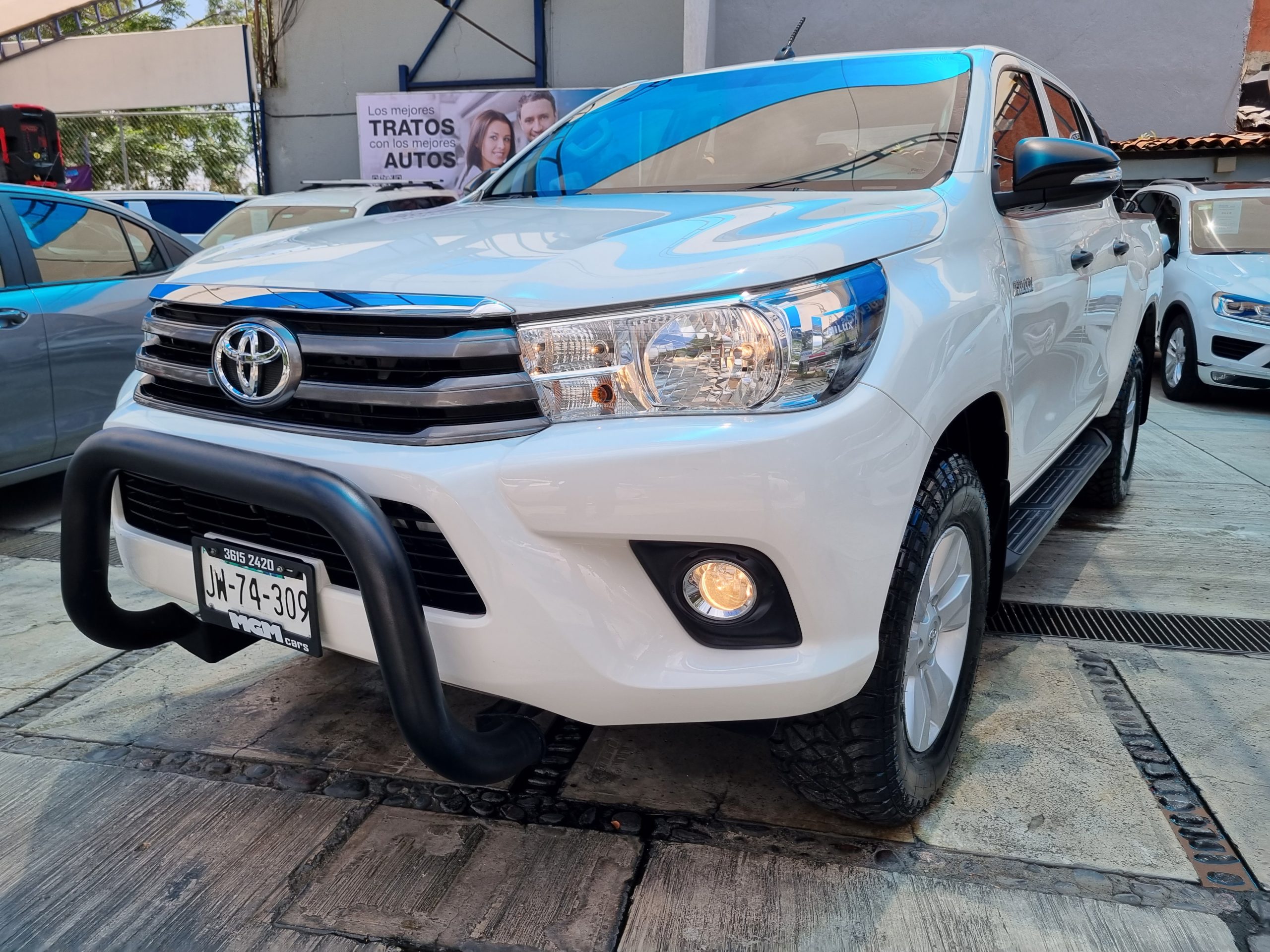 Toyota Hilux 2020 HILUX SR DOBLE CABINA Manual Blanco