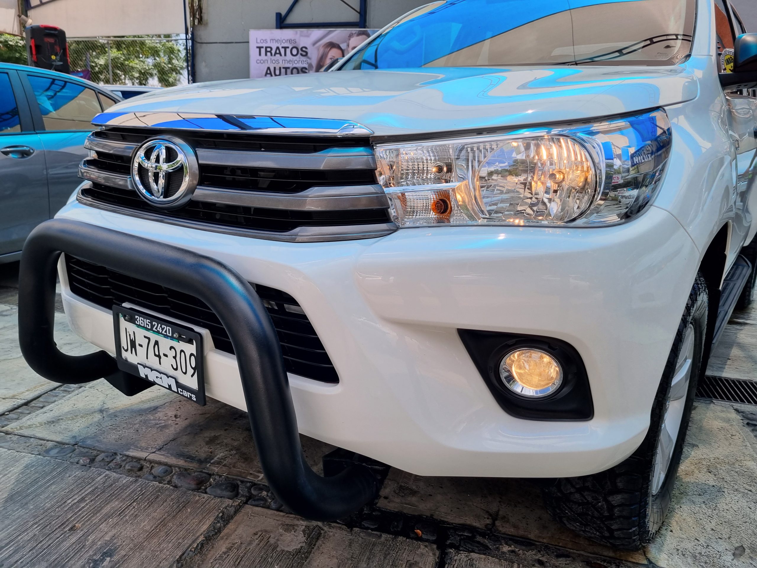 Toyota Hilux 2020 HILUX SR DOBLE CABINA Manual Blanco