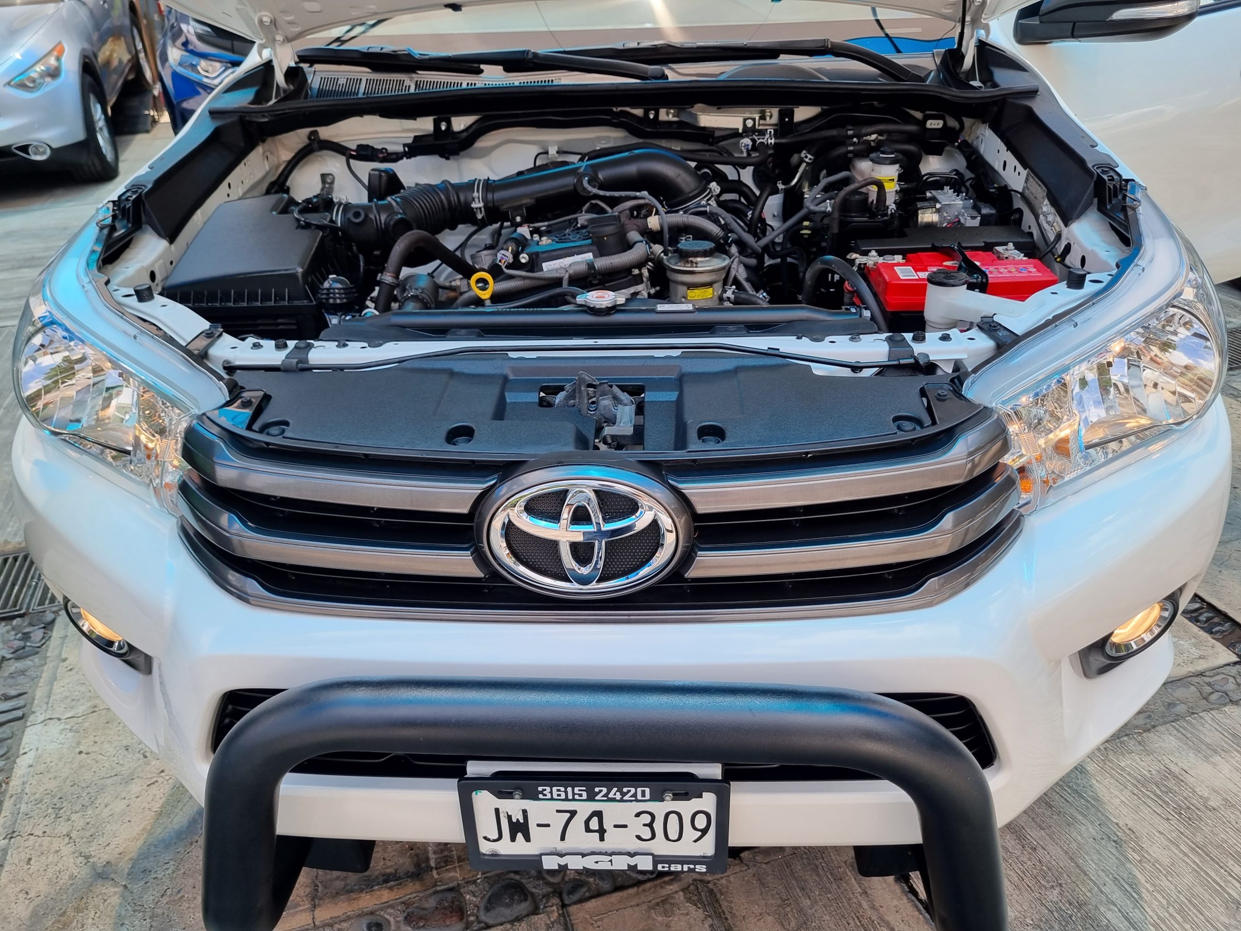 Toyota Hilux 2020 HILUX SR DOBLE CABINA Manual Blanco