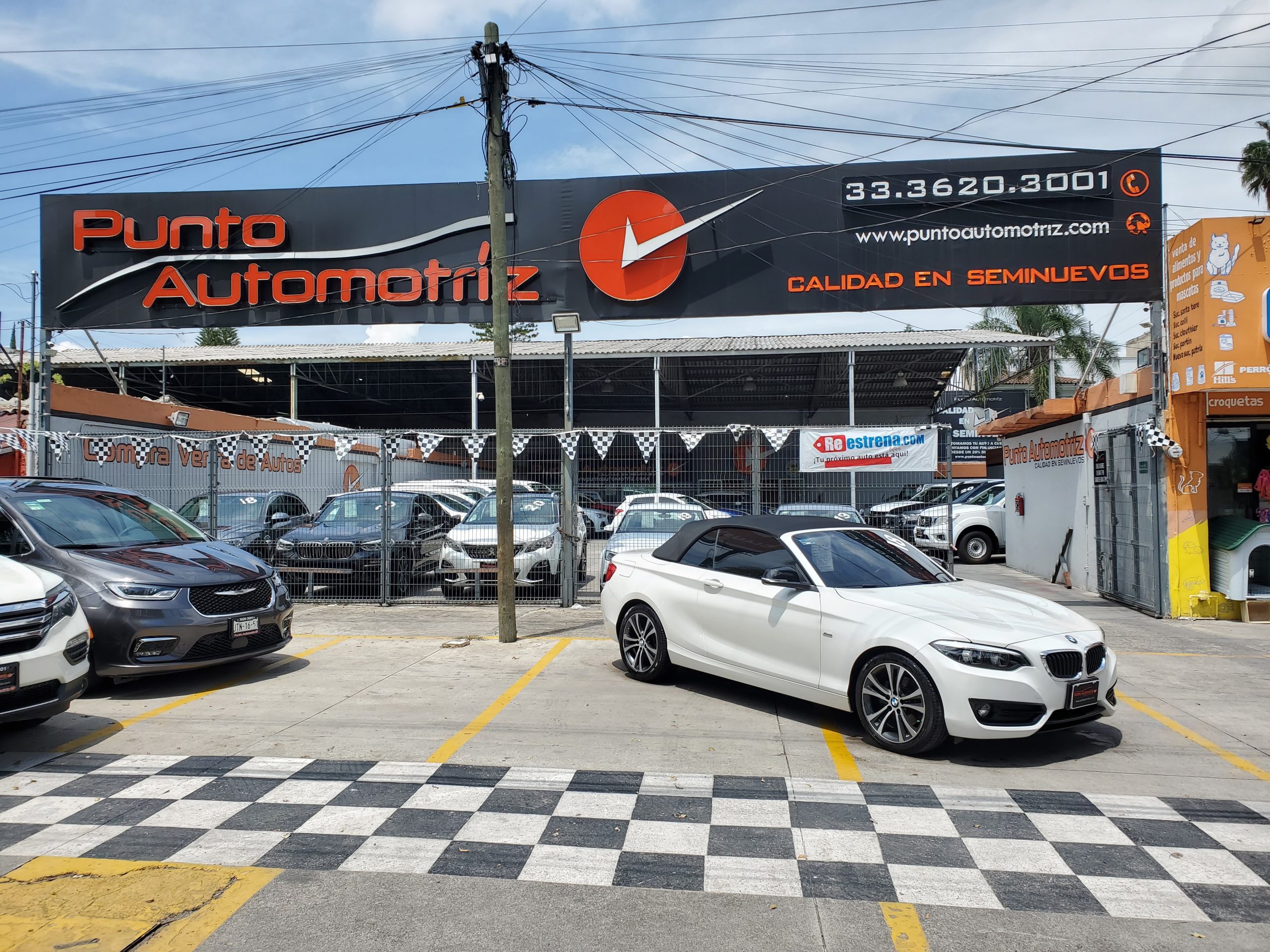 BMW Serie 2 2018 220i Sport Line Cabrio Automático Blanco