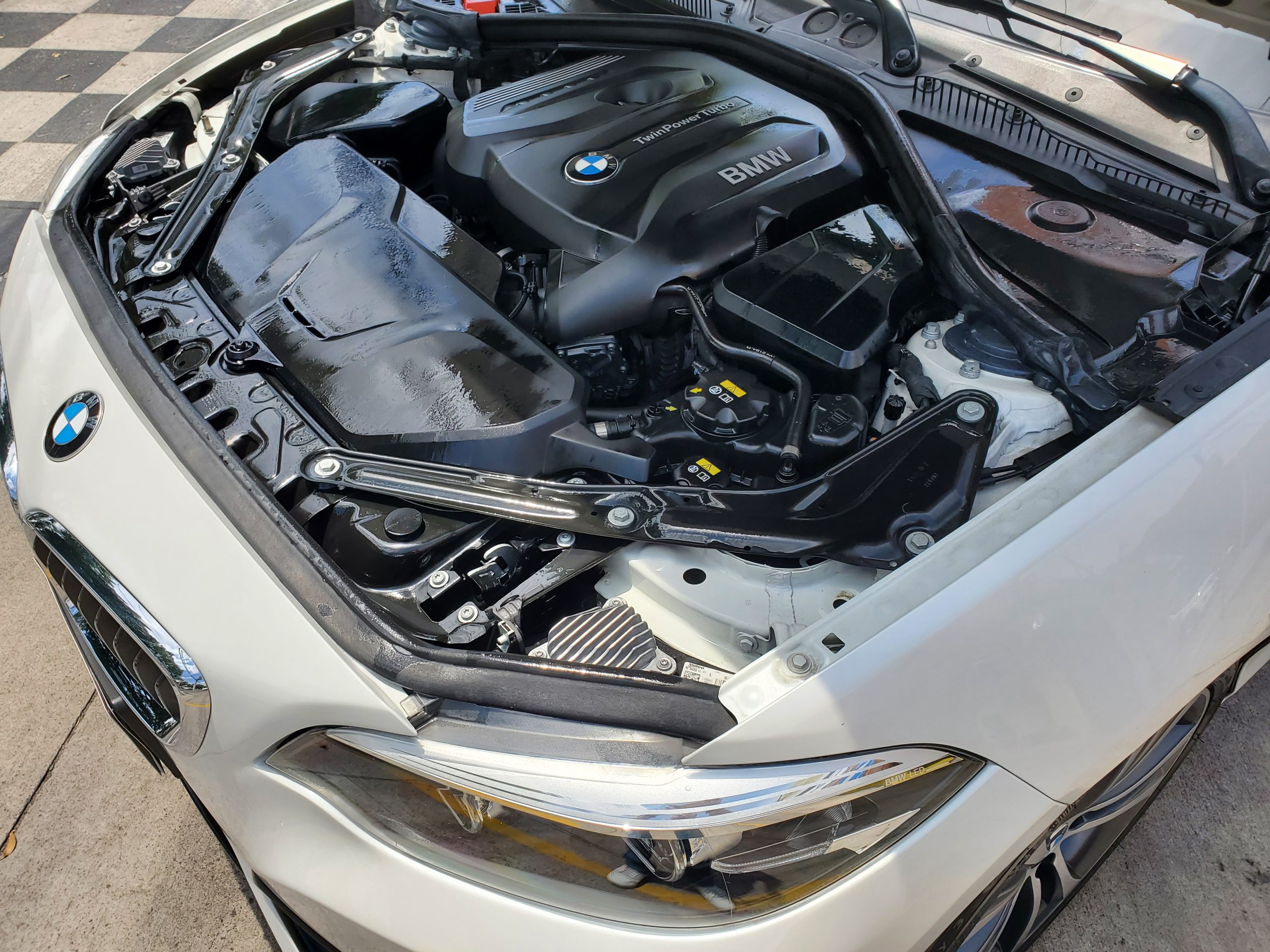 BMW Serie 2 2018 220i Sport Line Cabrio Automático Blanco