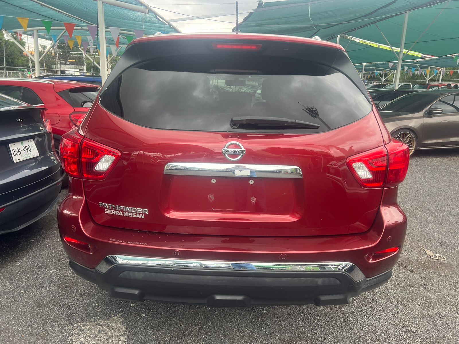 Nissan Pathfinder 2017 EXCLUSIVE Automático Rojo