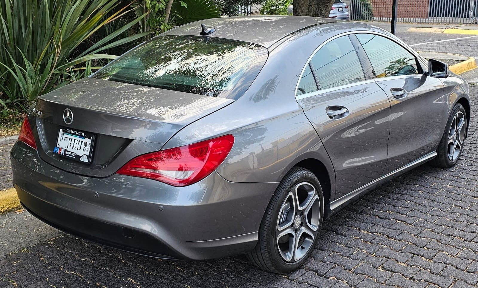 Mercedes-Benz Clase CLA 2016 Sport Automático Gris