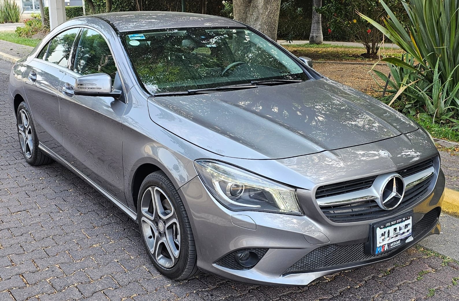 Mercedes-Benz Clase CLA 2016 Sport Automático Gris