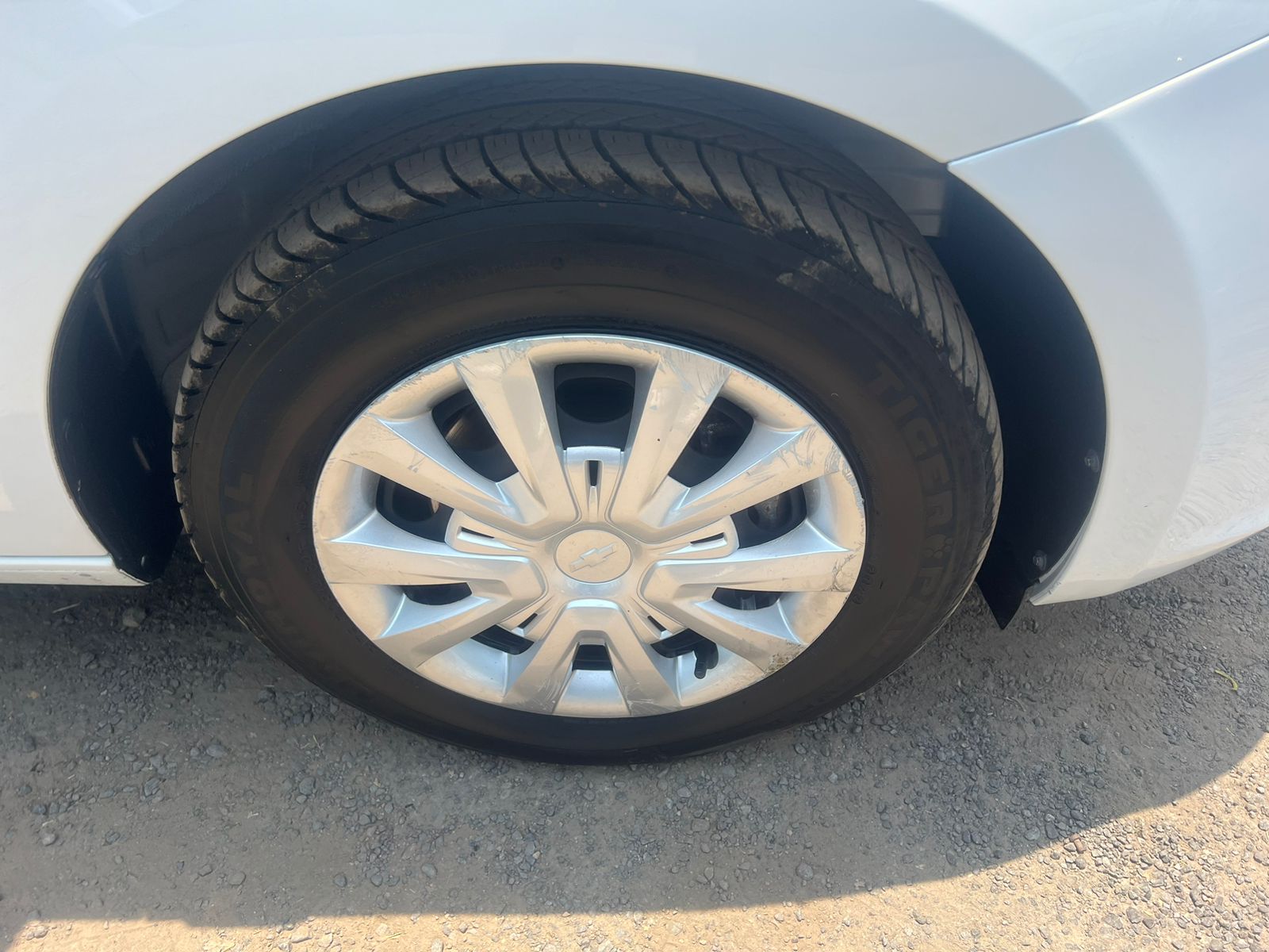 Chevrolet Aveo 2022 LS Automático Blanco