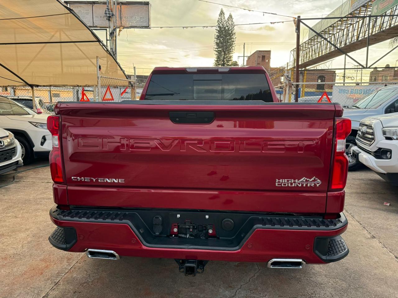 Chevrolet Cheyenne 2019 High country Automático Rojo