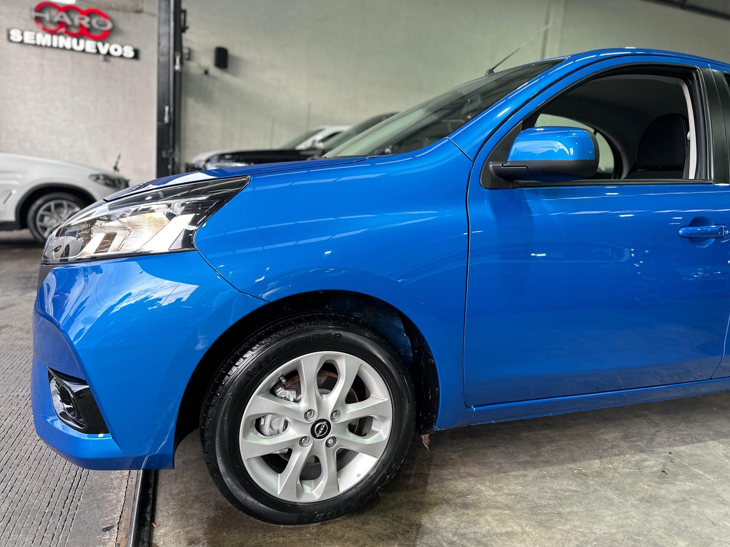 Nissan March 2023 ADVANCE. AUT Azul