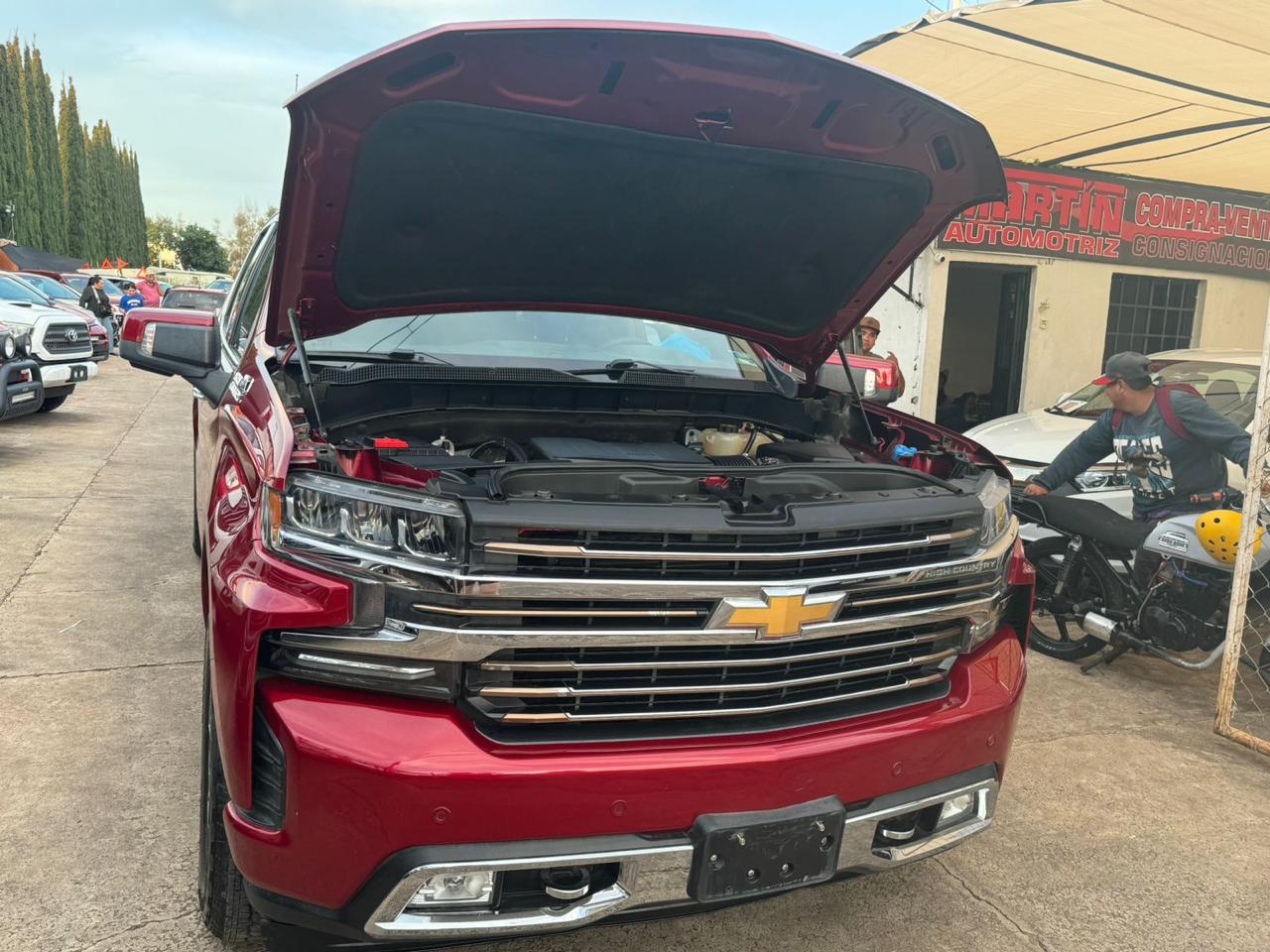 Chevrolet Cheyenne 2019 High country Automático Rojo