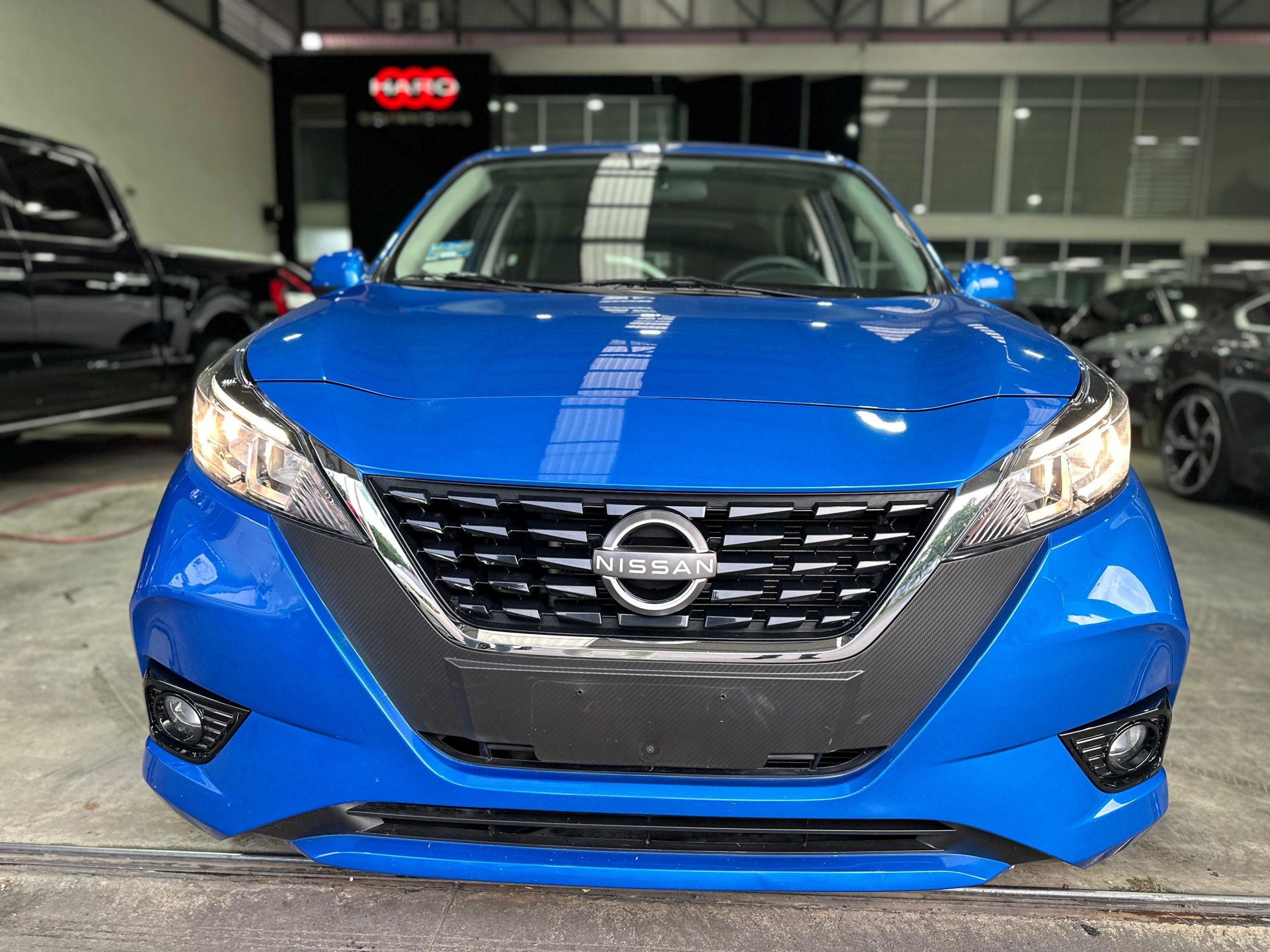 Nissan March 2023 ADVANCE. AUT Azul
