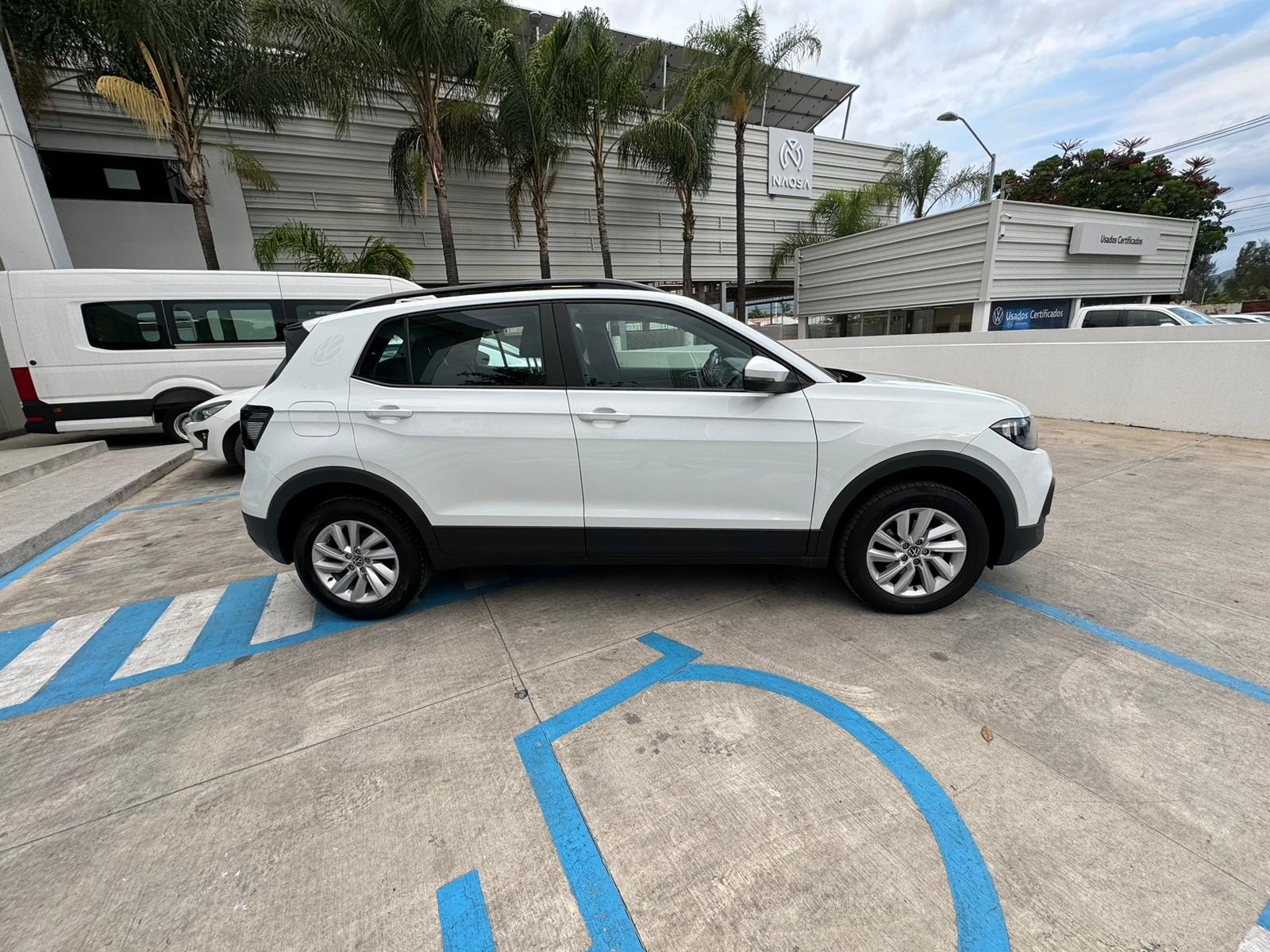 Volkswagen T-Cross 2024 Trendline Automático Blanco