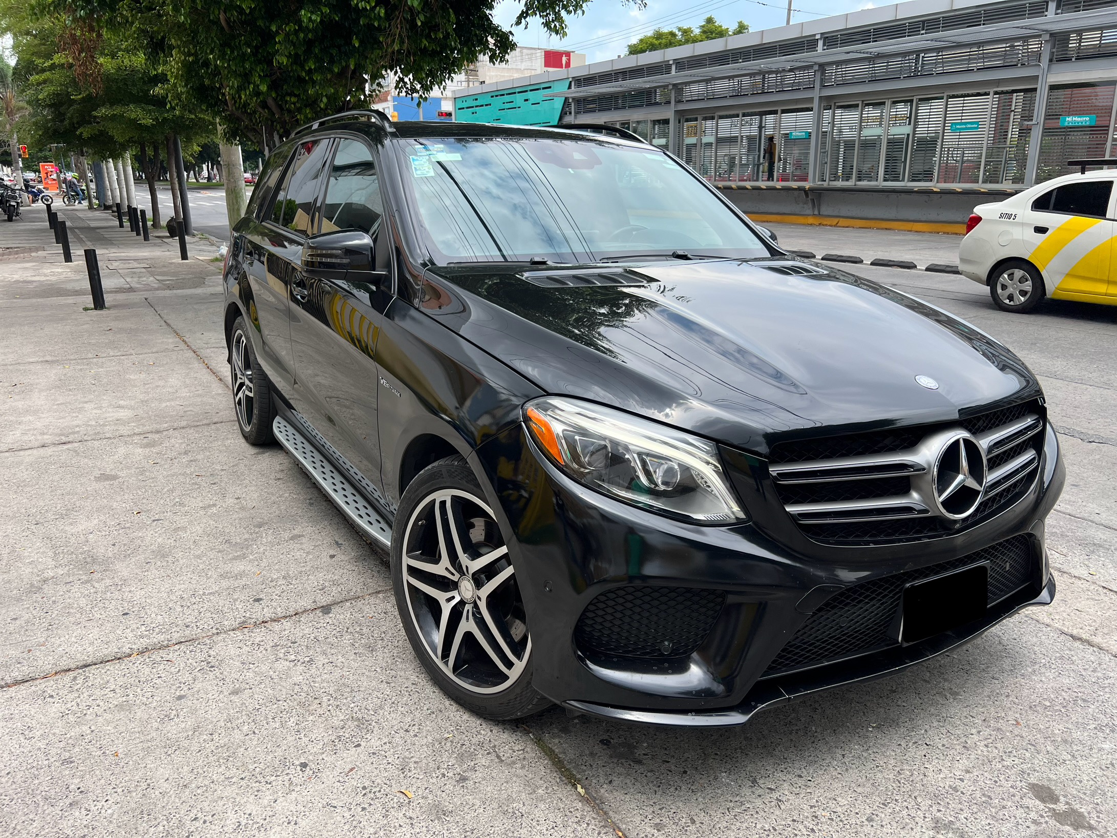 Mercedes-Benz Clase GLE 2017 GLE 500 biturbo Automático Negro