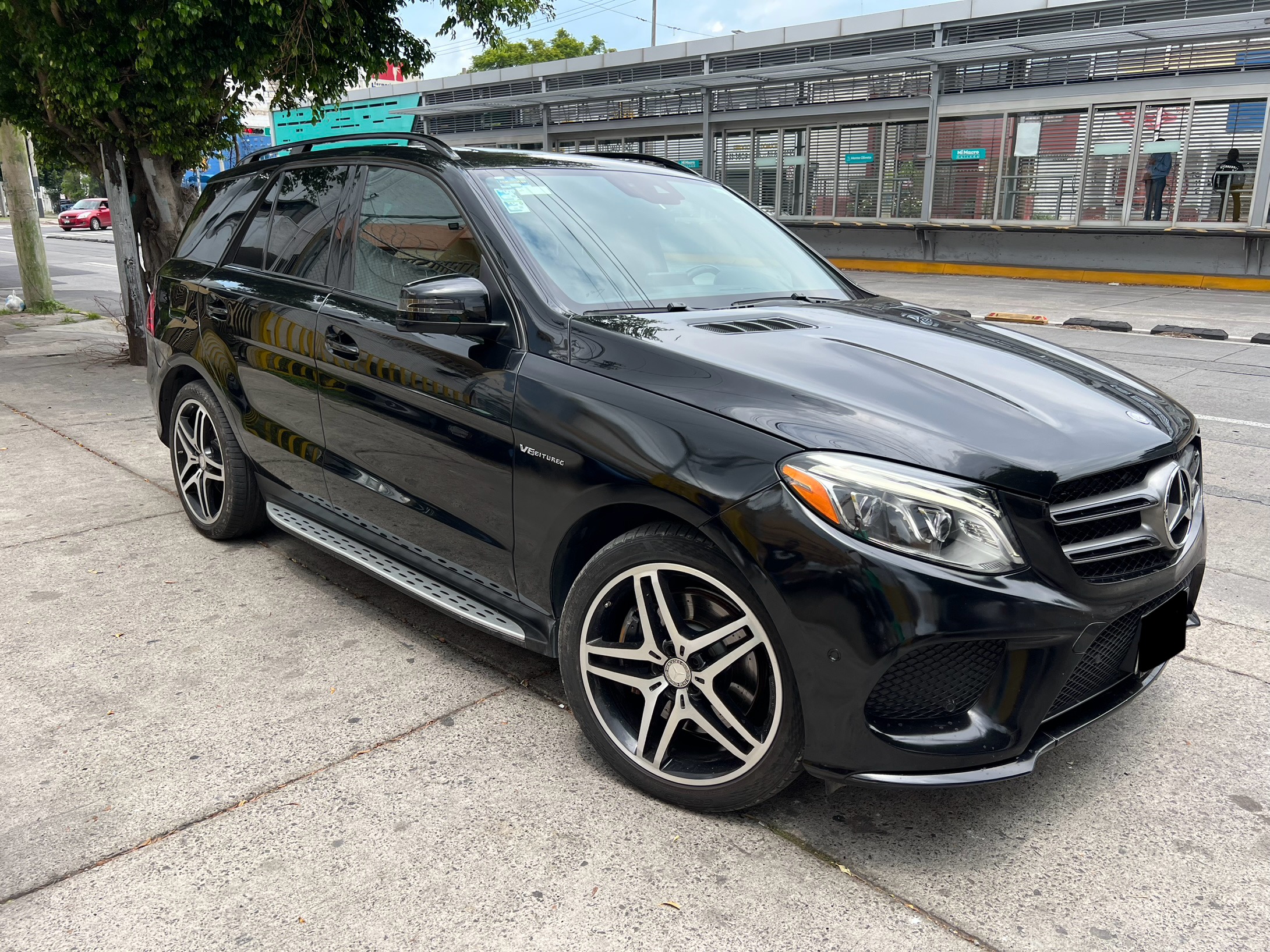 Mercedes-Benz Clase GLE 2017 GLE 500 biturbo Automático Negro