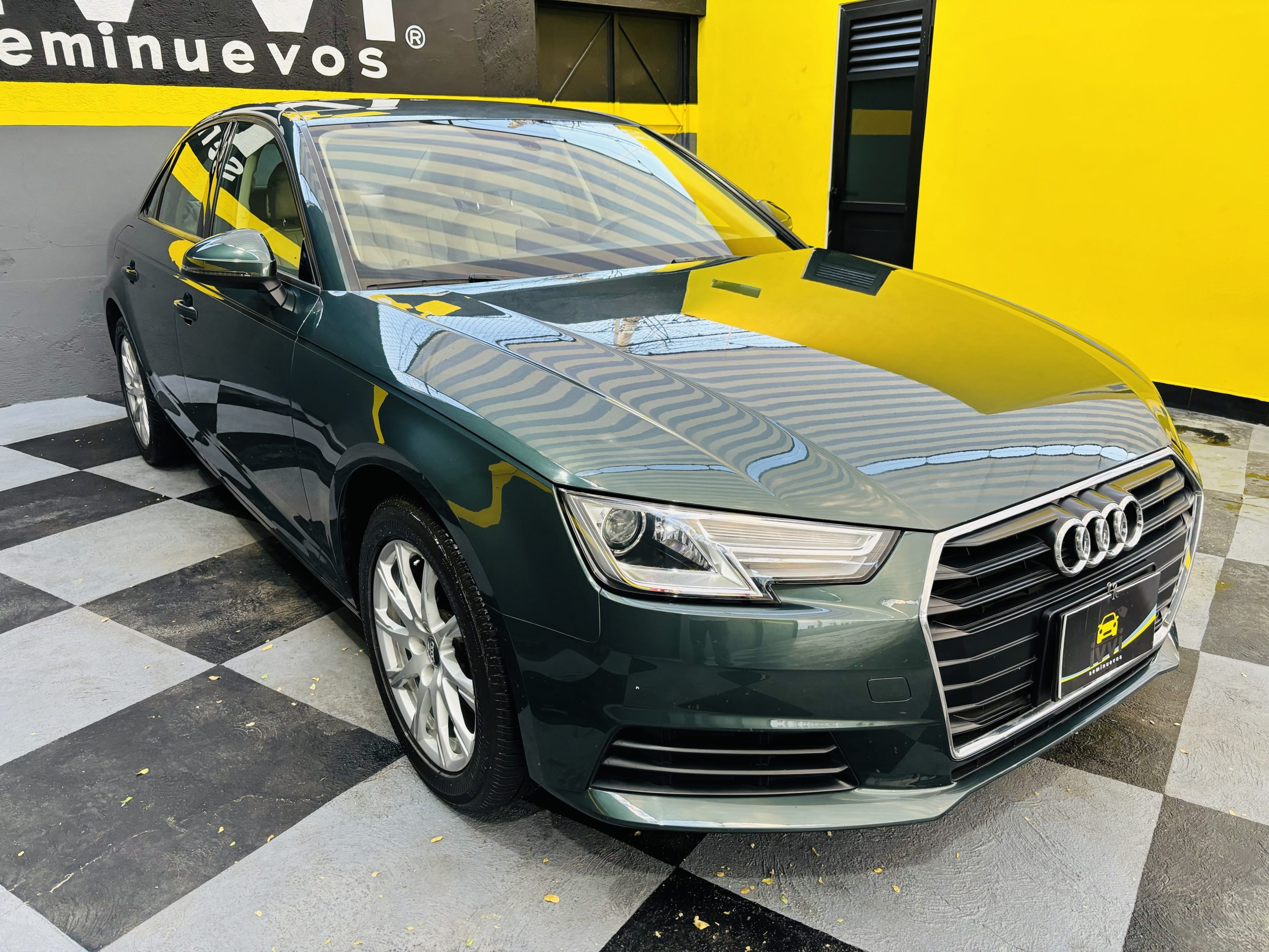 Audi A4 2017 DYNAMIC Automático Verde