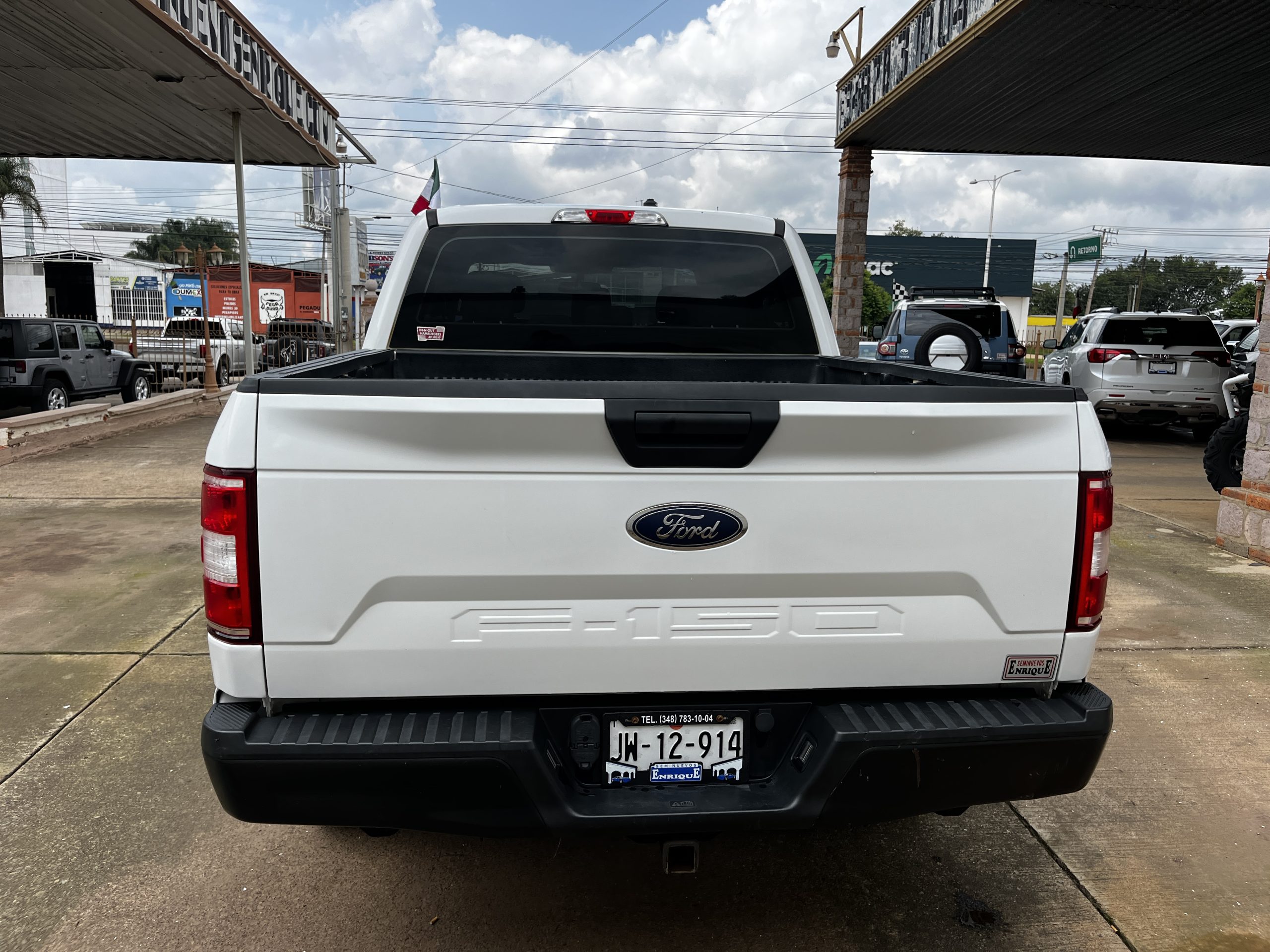 Ford F150 2019 Crew Cab 4x4 V8 Automático Blanco