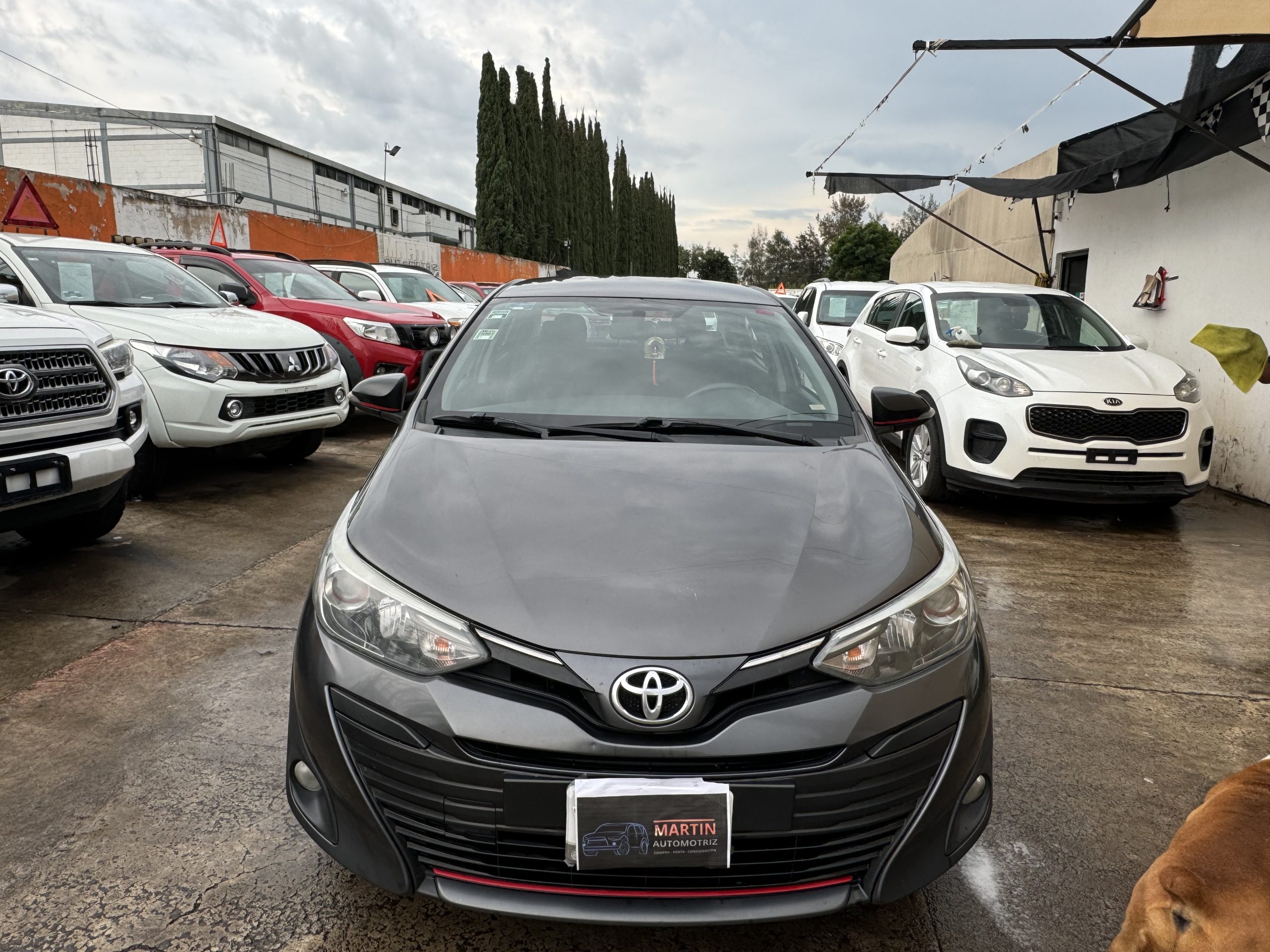 Toyota Yaris 2018 S line automatico Automático Gris