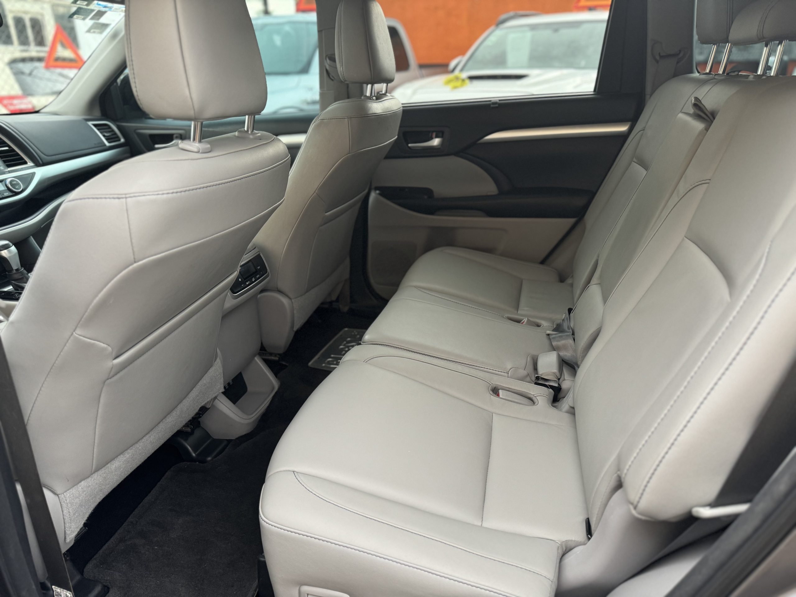 Toyota Highlander 2018 Xle Gris