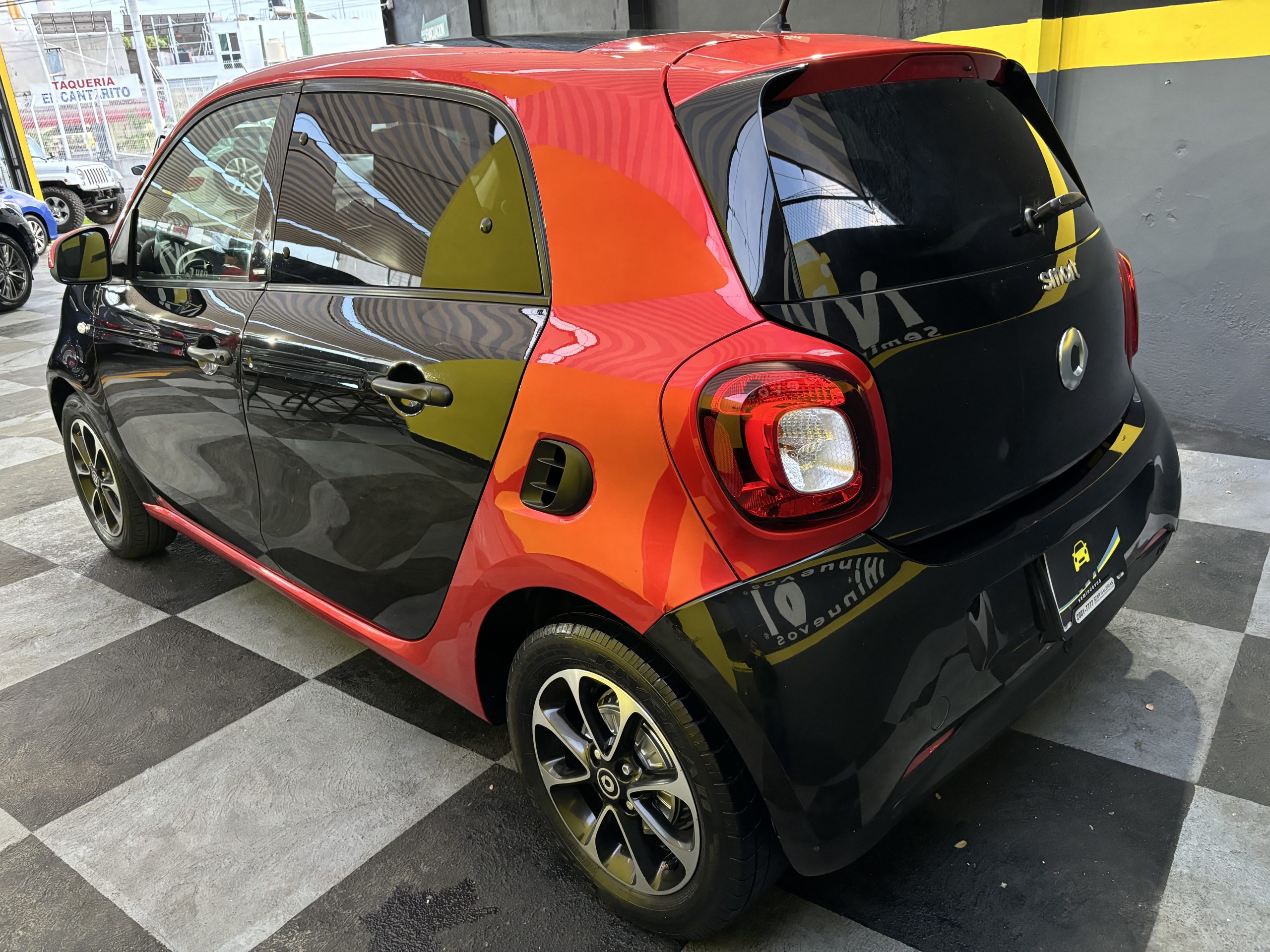 Smart Forfour 2017 PASSION TURBO Automático Negro